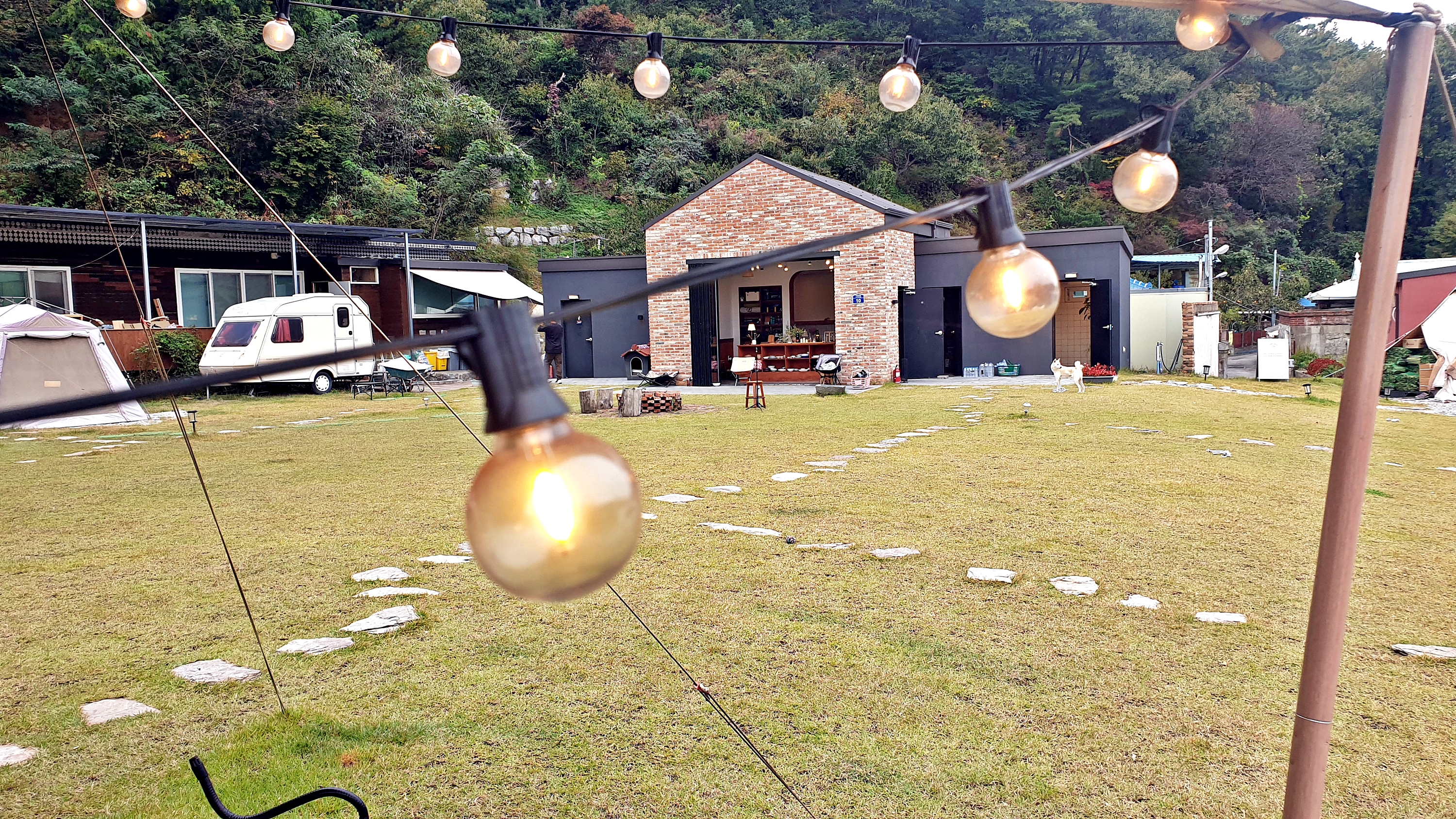 캠프히어 이미지