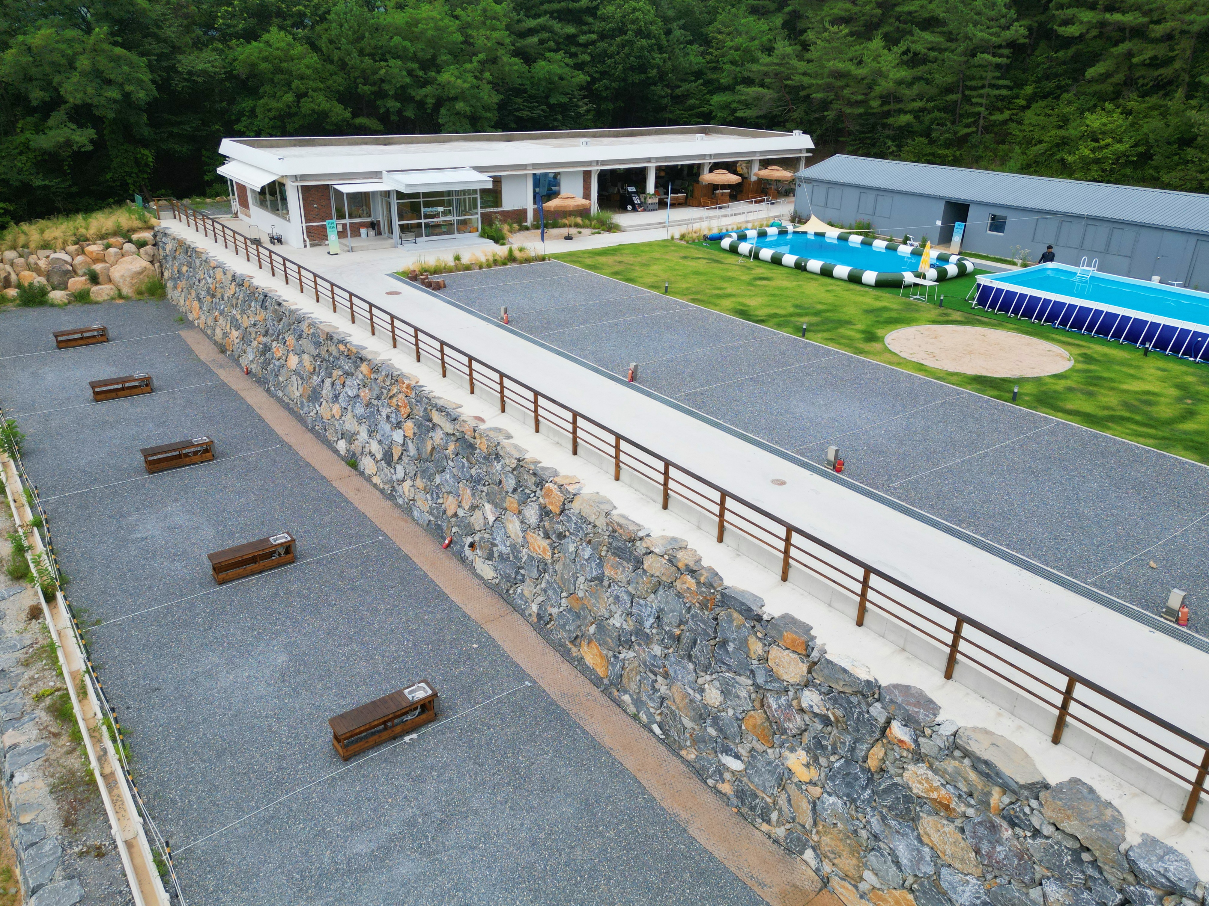 스테이아웃 이미지