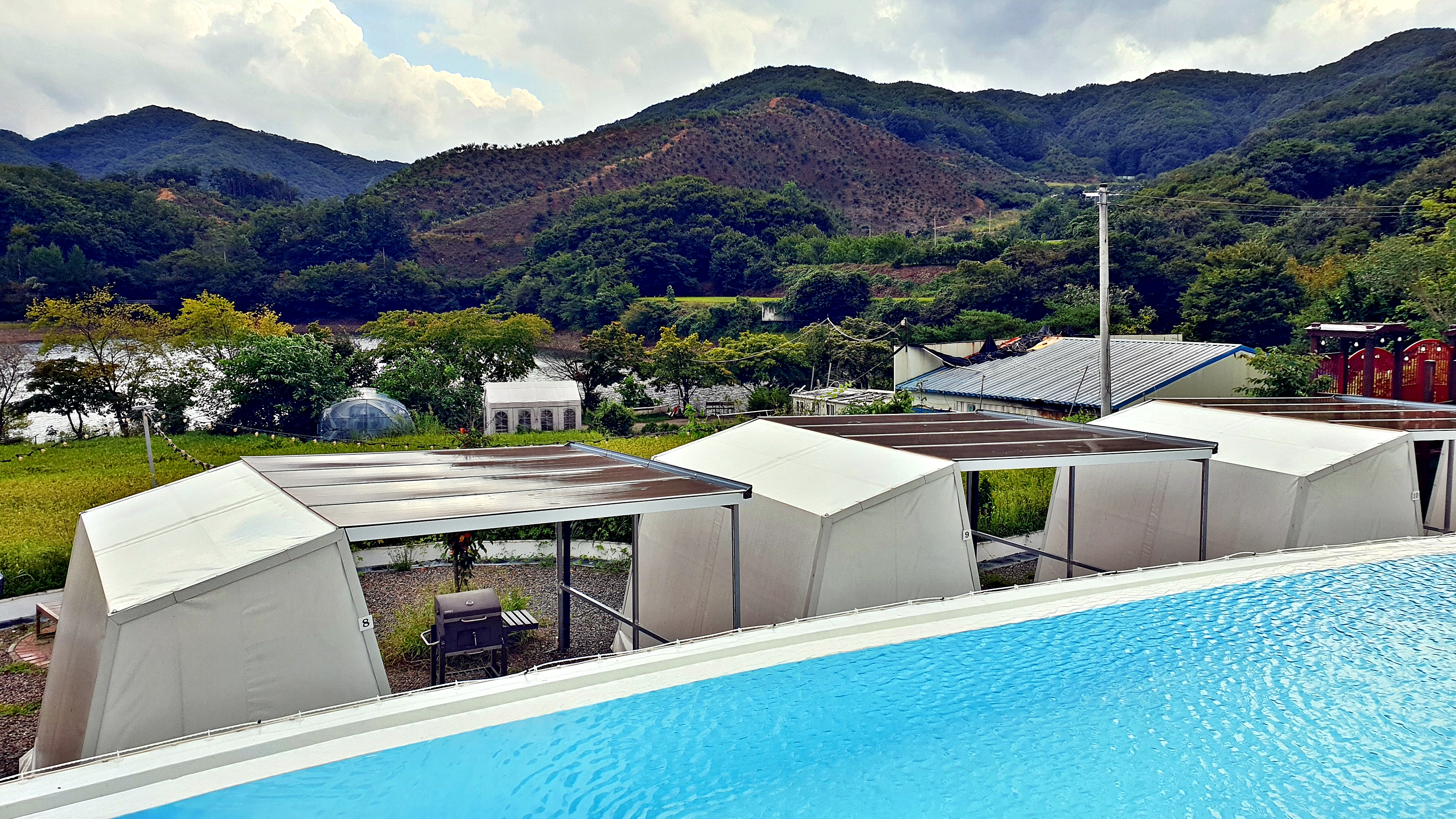 히어위고 글램핑&바베큐 이미지