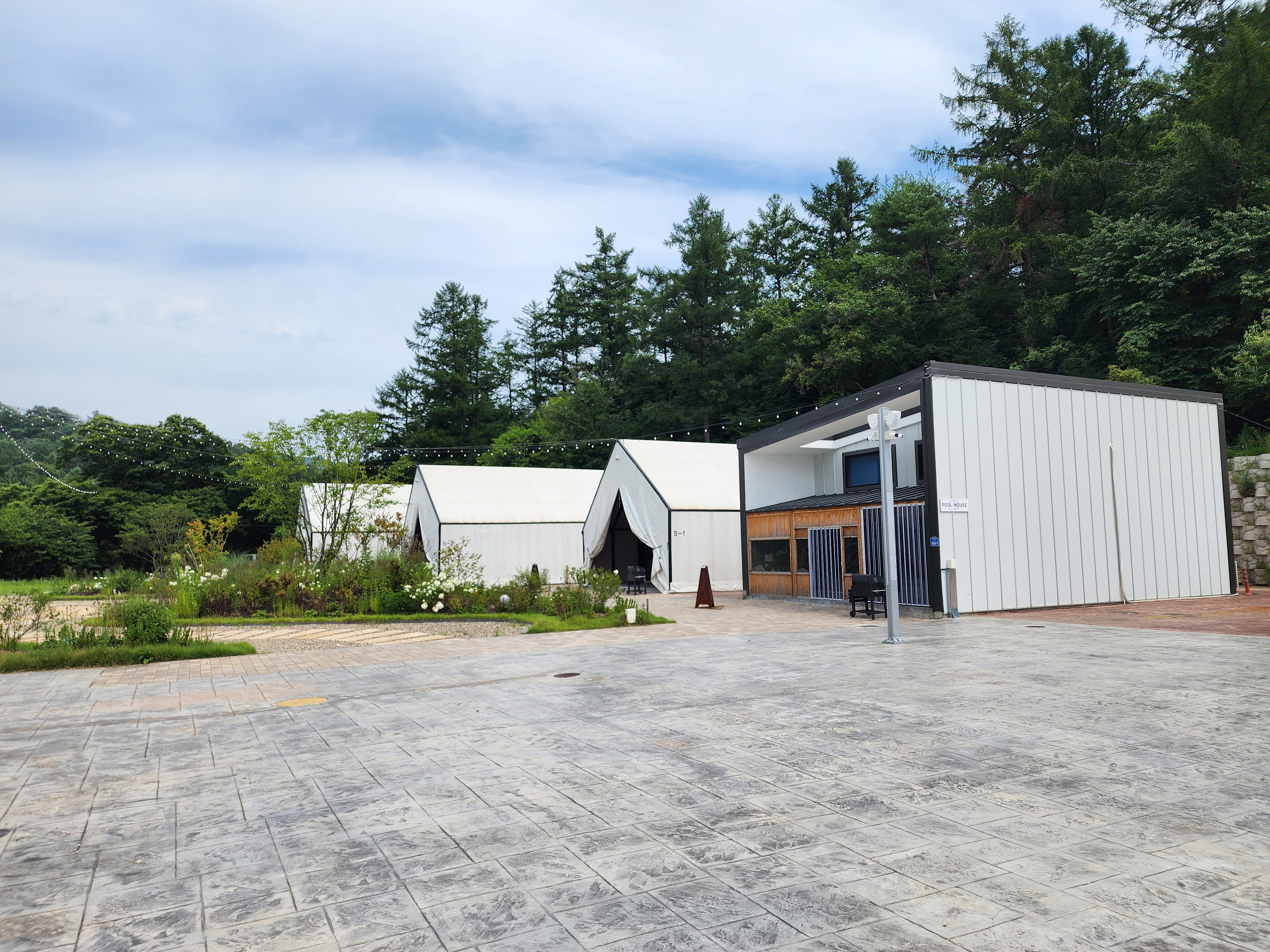 인더풀 글램핑 이미지