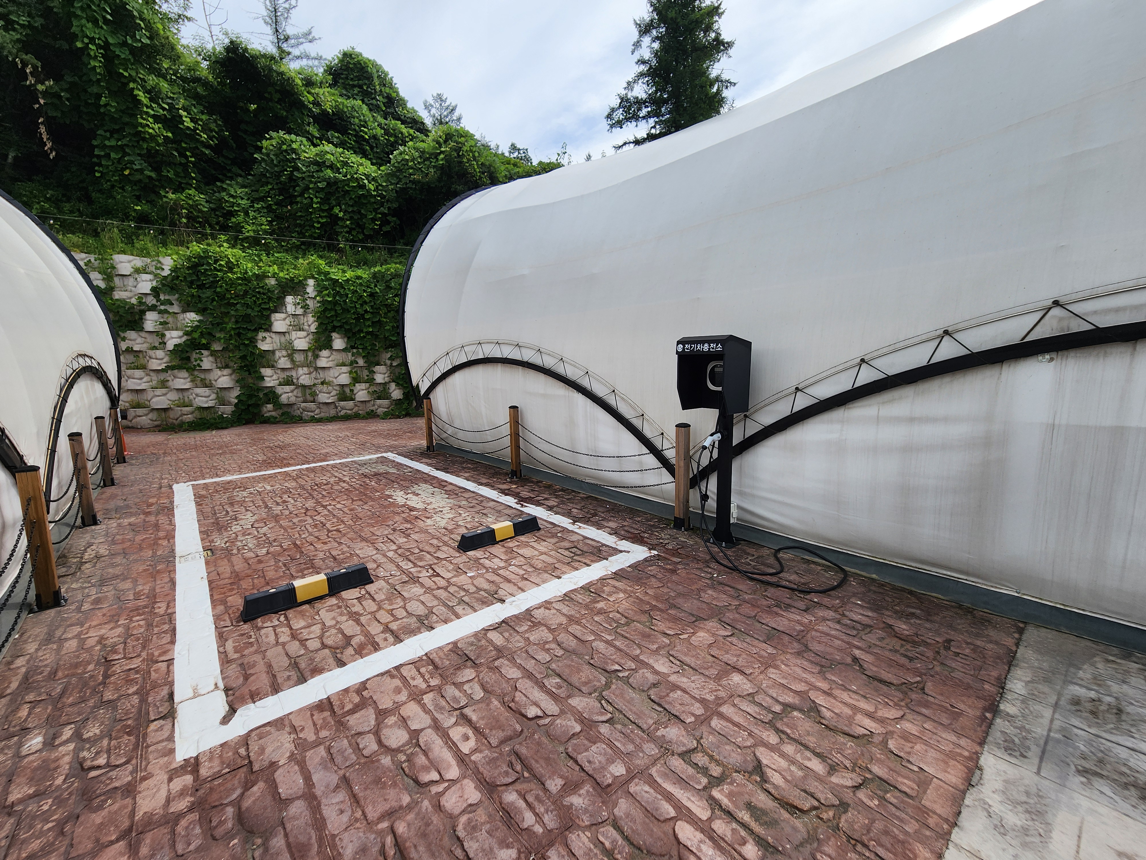 인더풀 글램핑 이미지