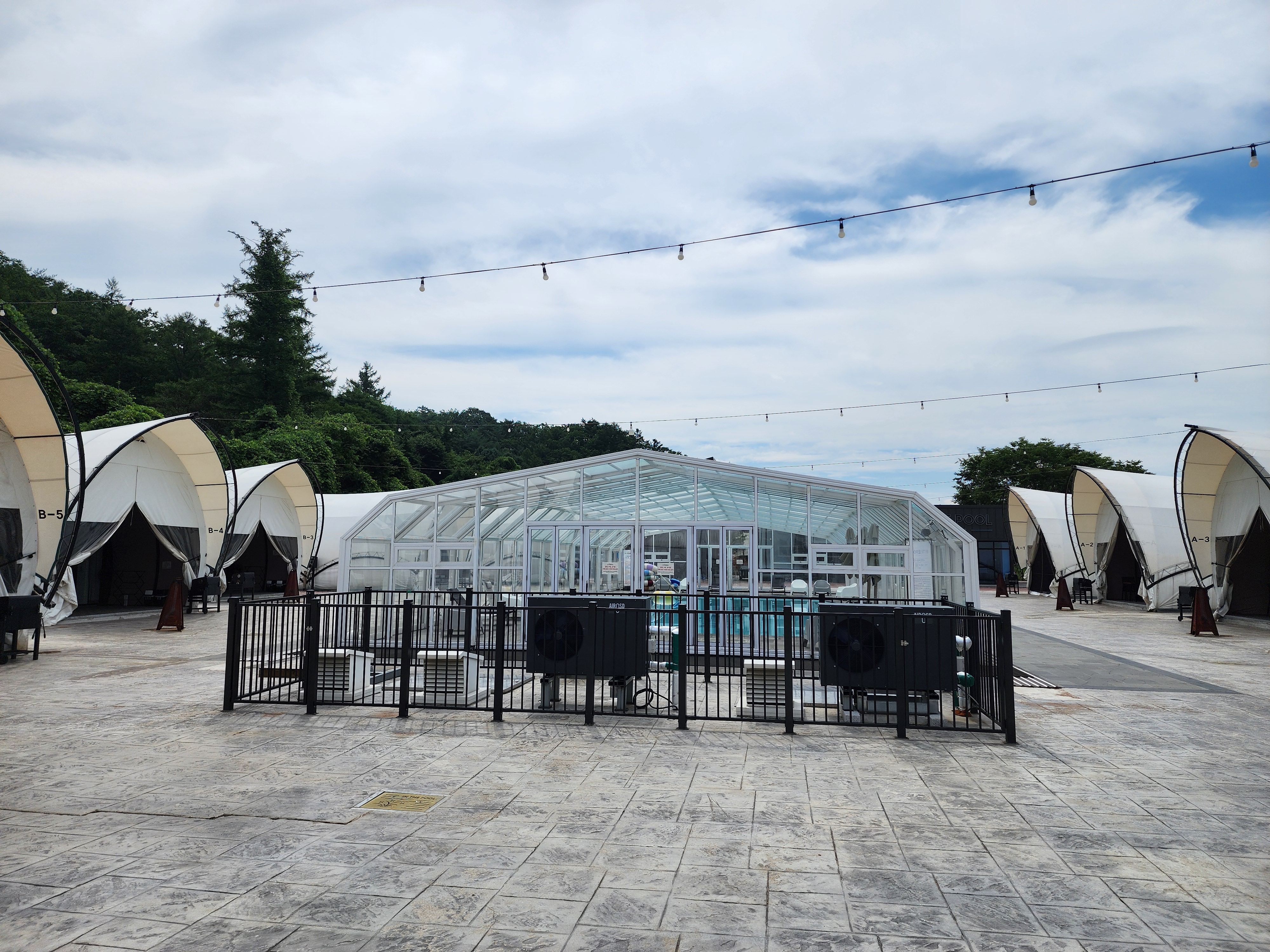 인더풀 글램핑 이미지