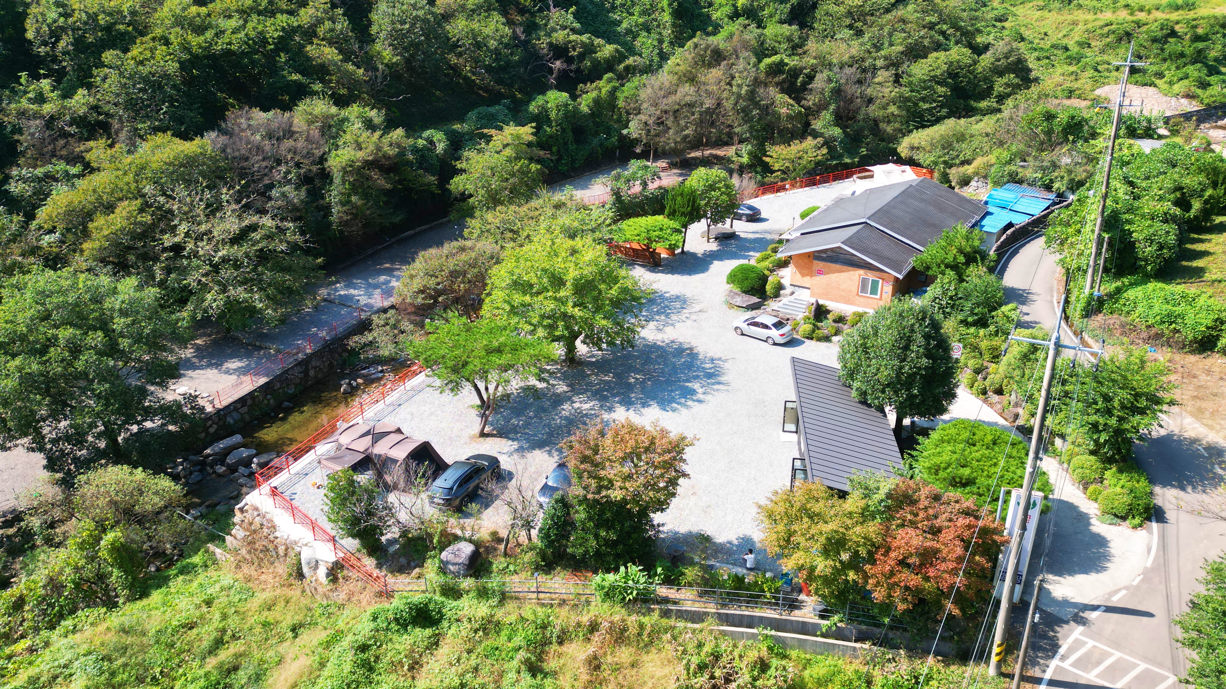 숲내음에 머물다 이미지