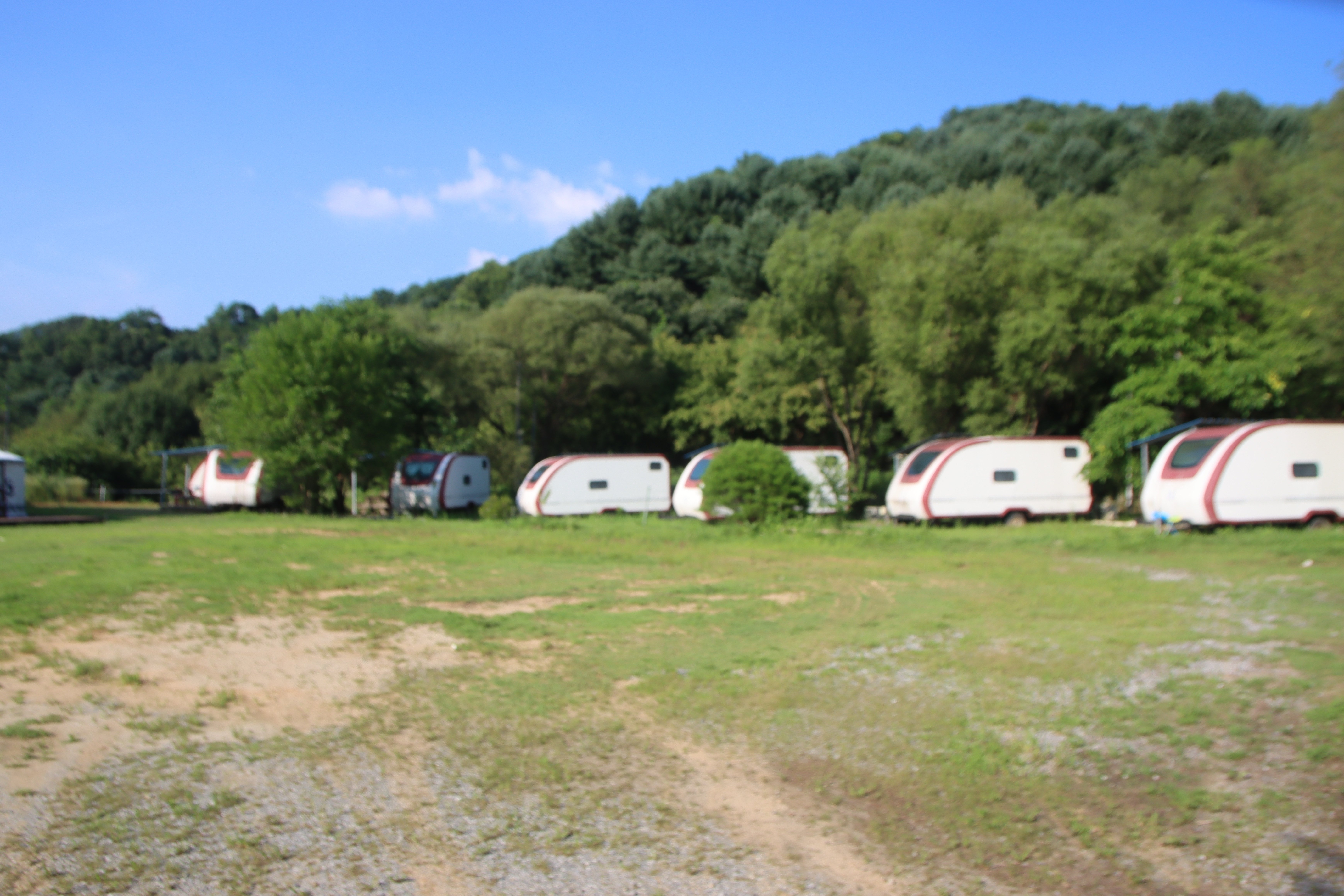 울란팍 카라반 캠핑장 이미지