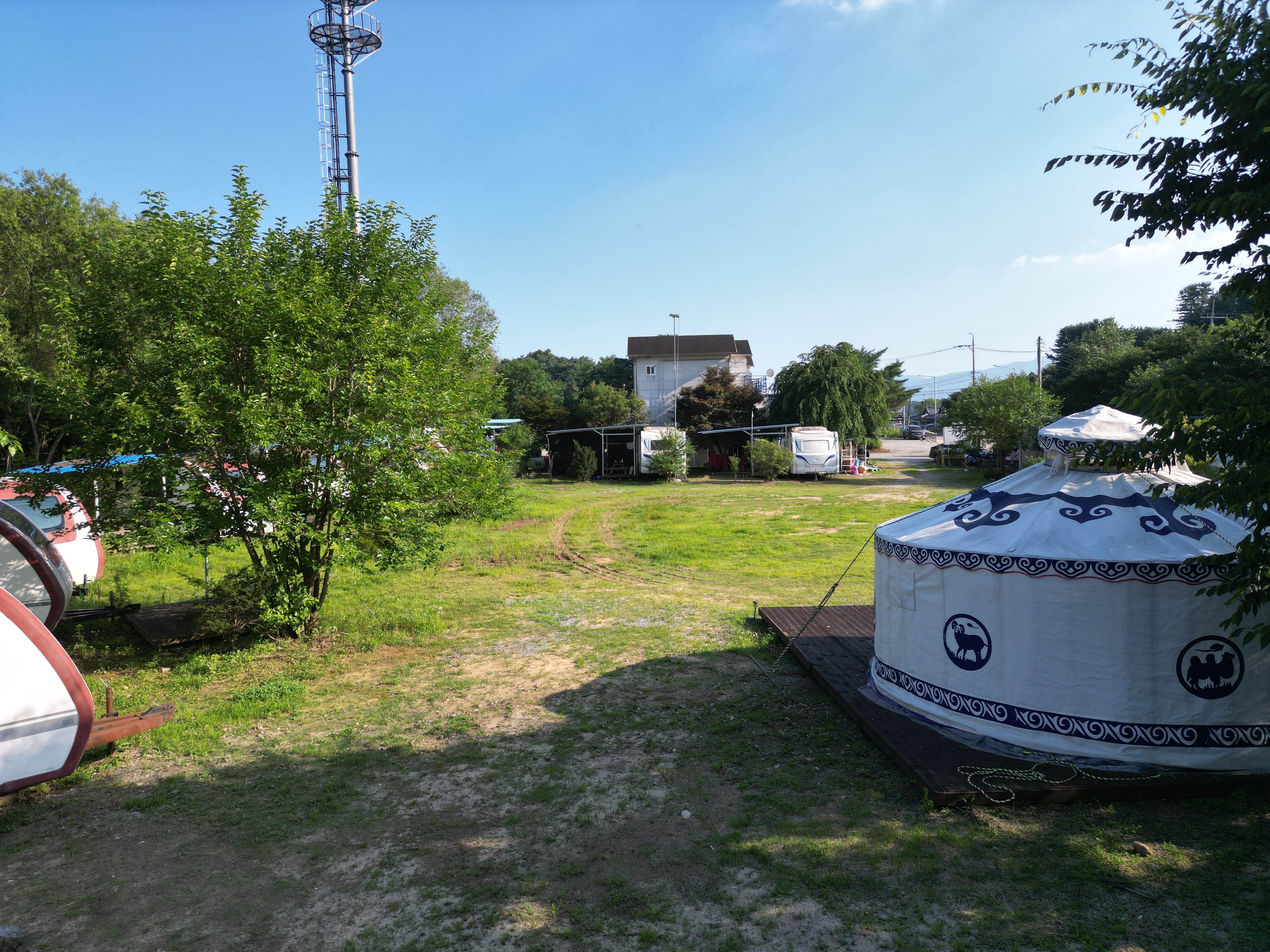 울란팍 카라반 캠핑장 이미지