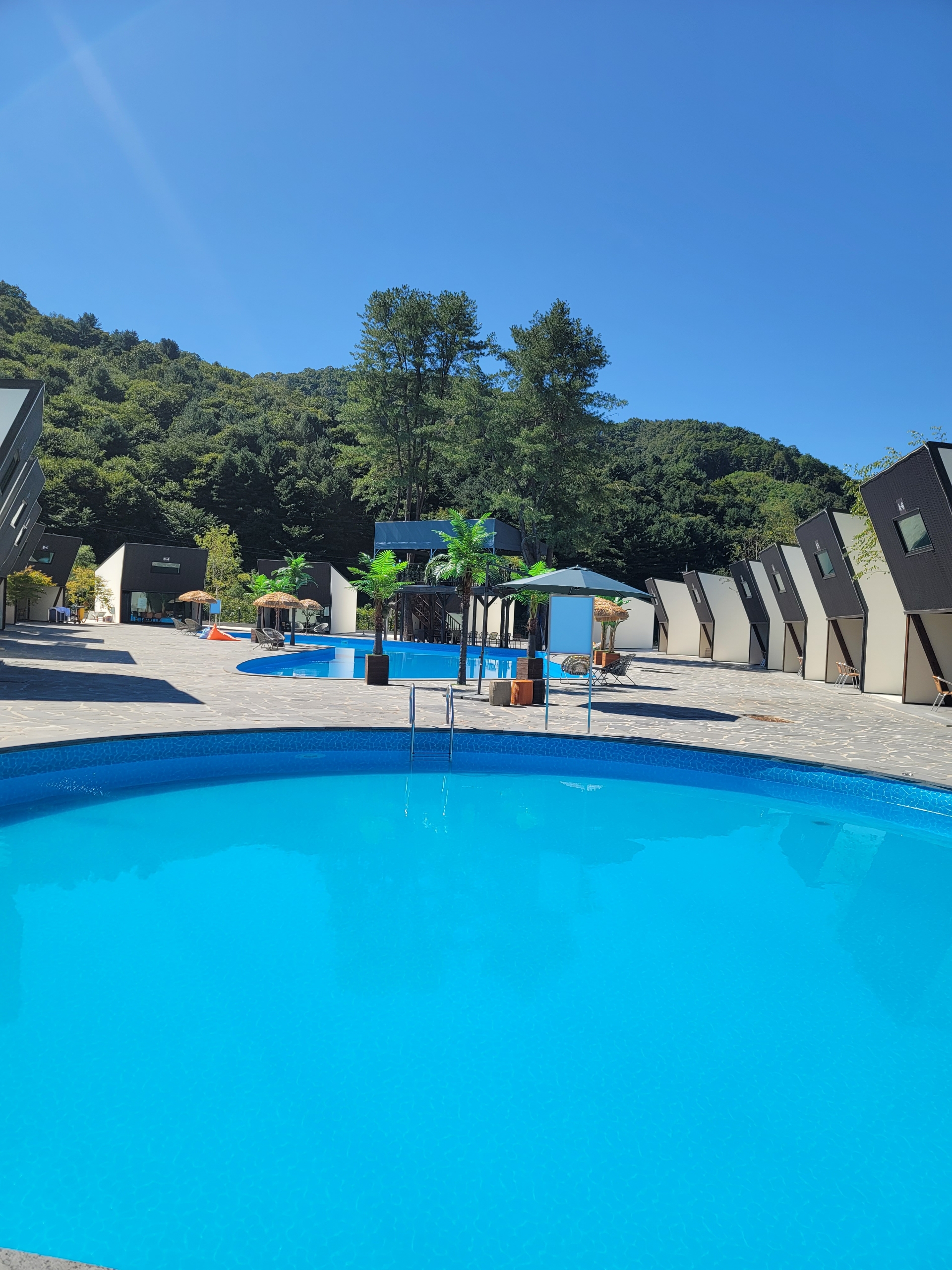 가평 글램스테이 글램핑 카라반 펜션 이미지