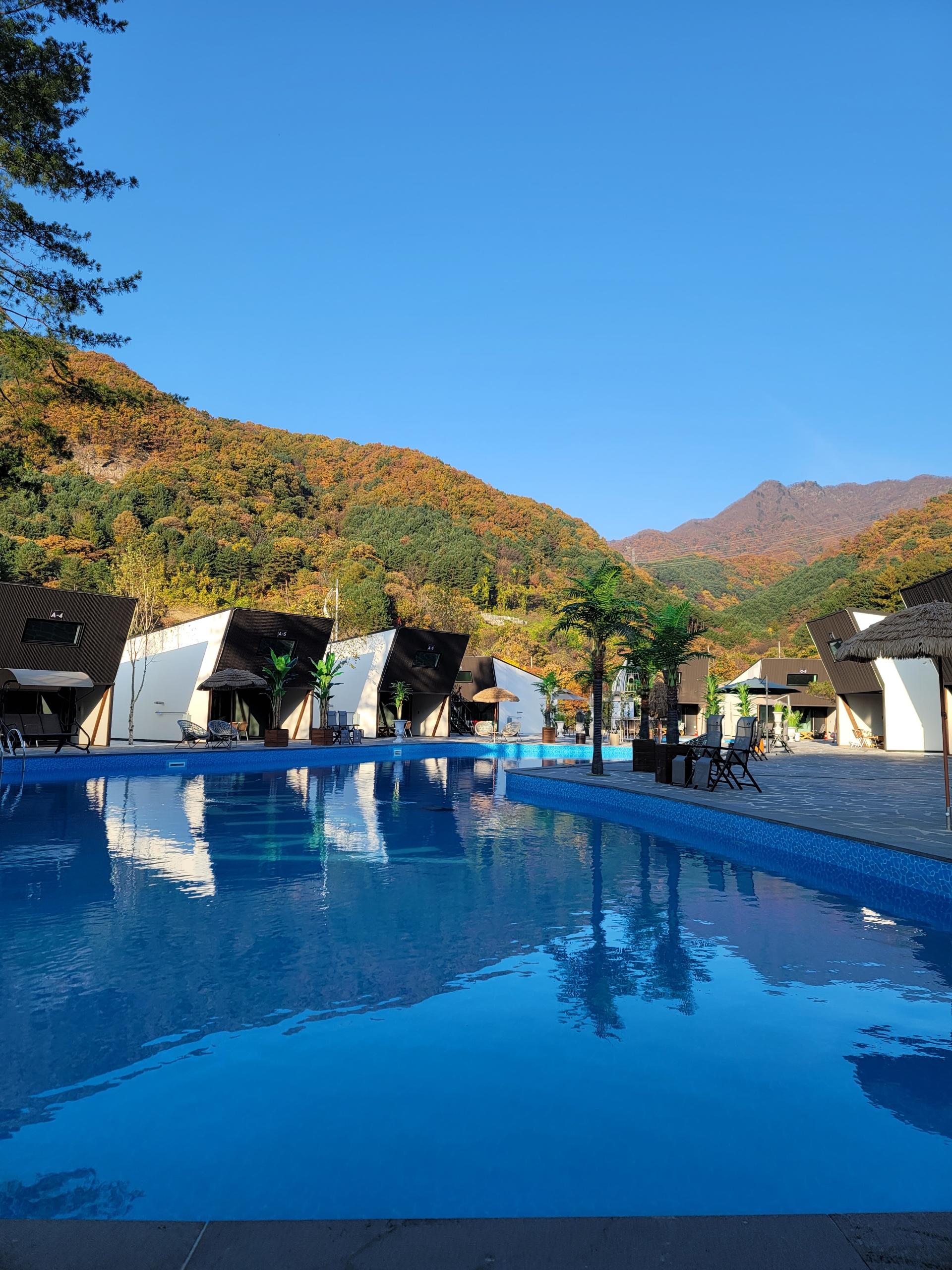 가평 글램스테이 글램핑 카라반 펜션 이미지