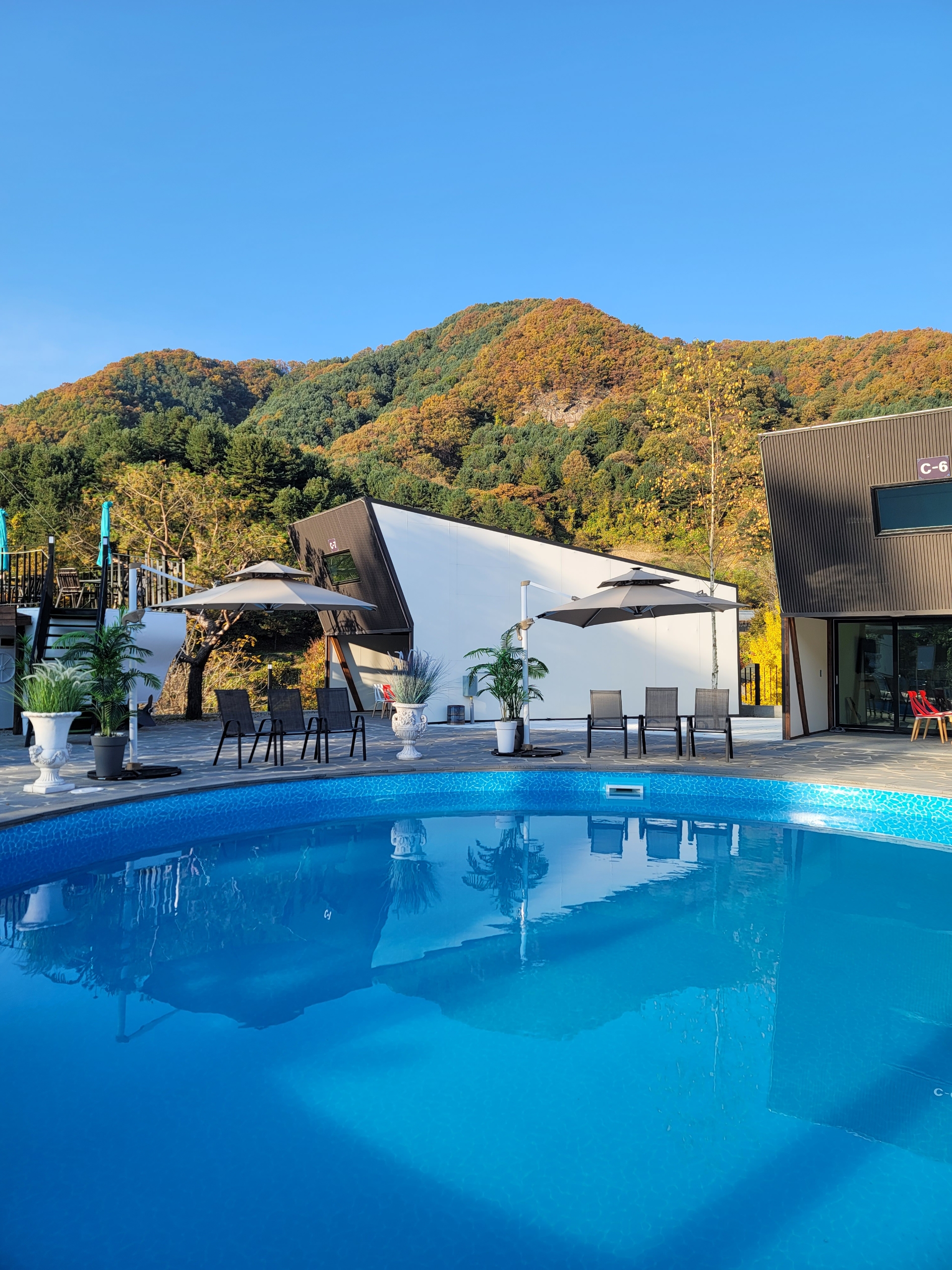 가평 글램스테이 글램핑 카라반 펜션 이미지