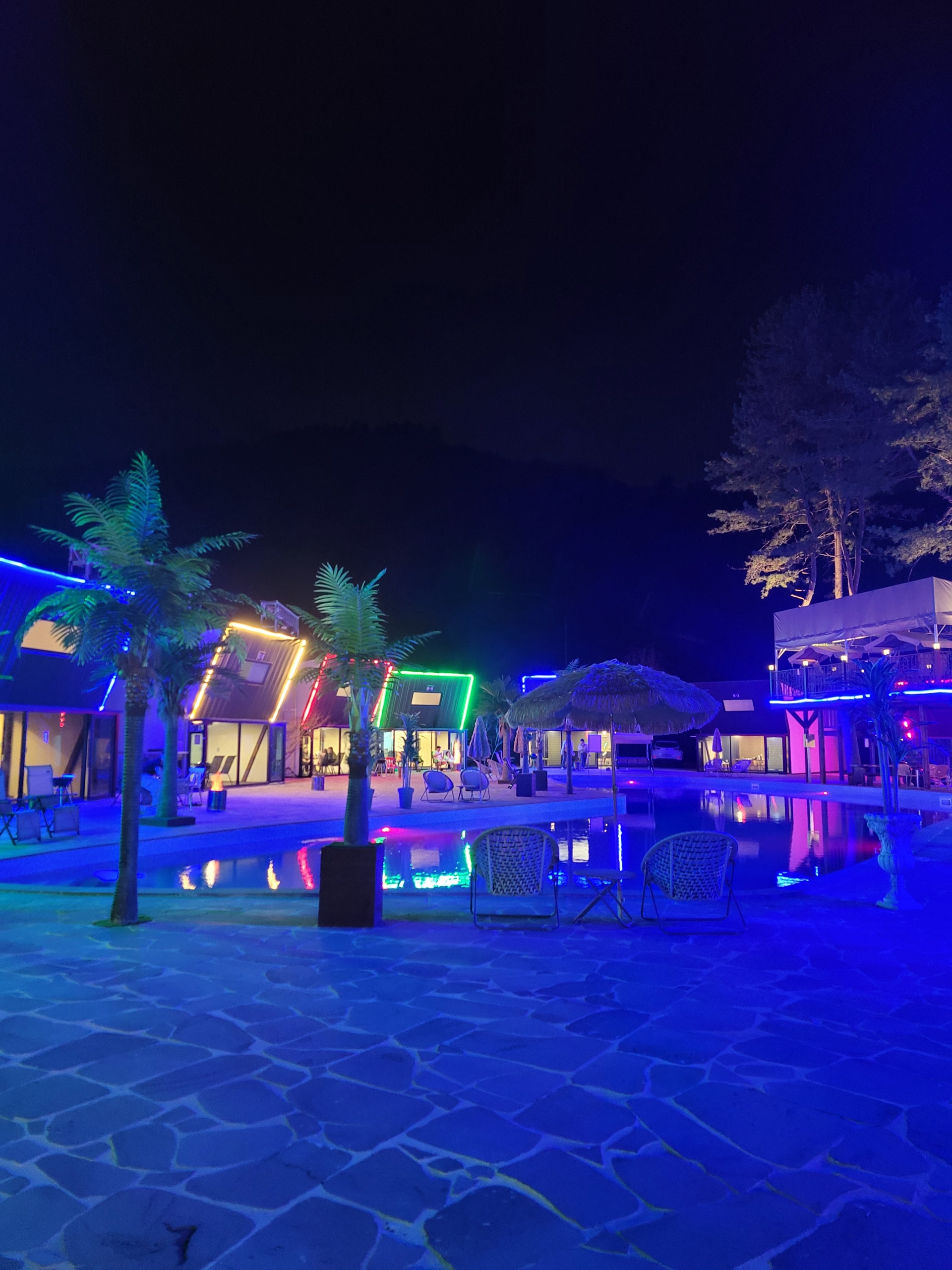 가평 글램스테이 글램핑 카라반 펜션 이미지