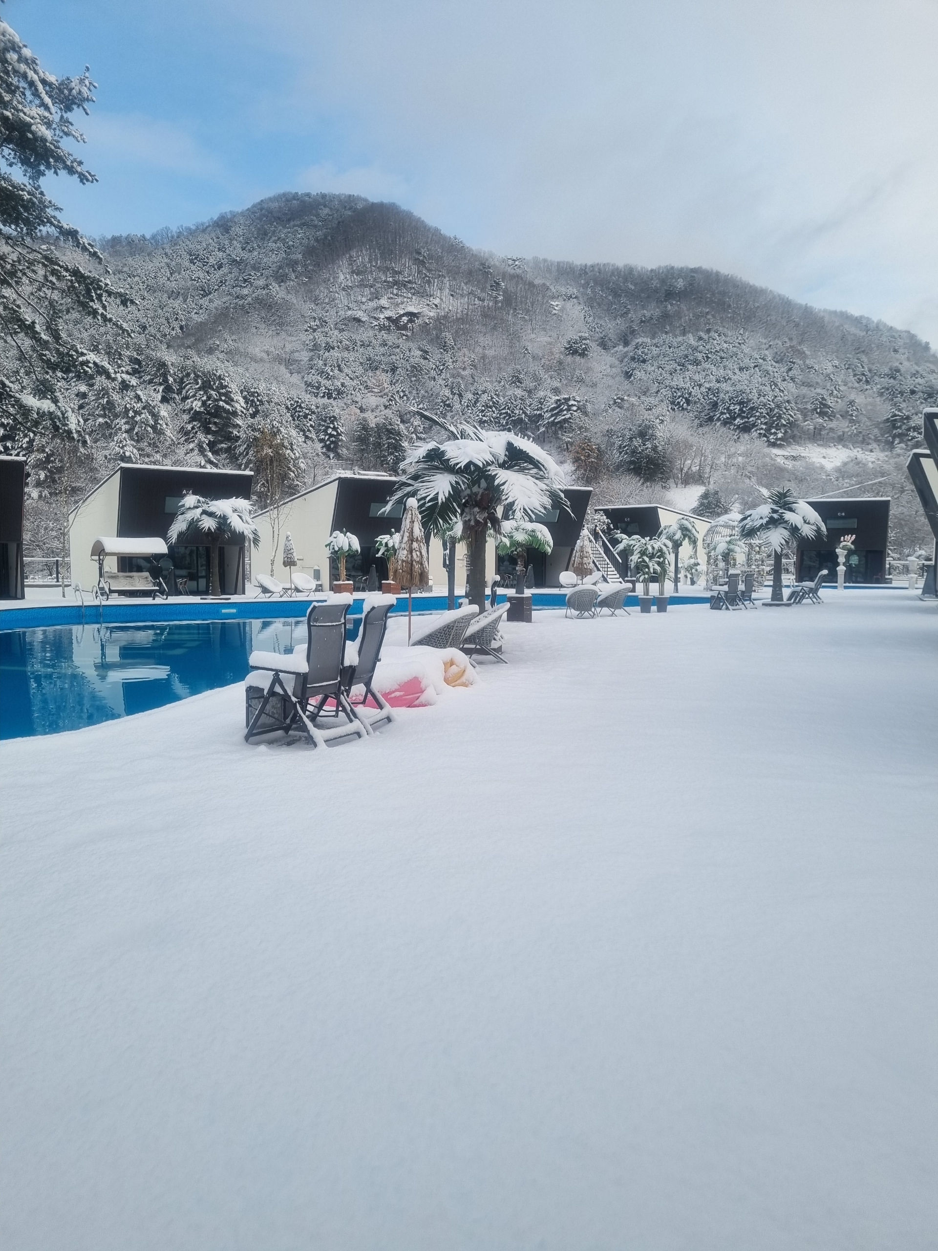 가평 글램스테이 글램핑 카라반 펜션 이미지