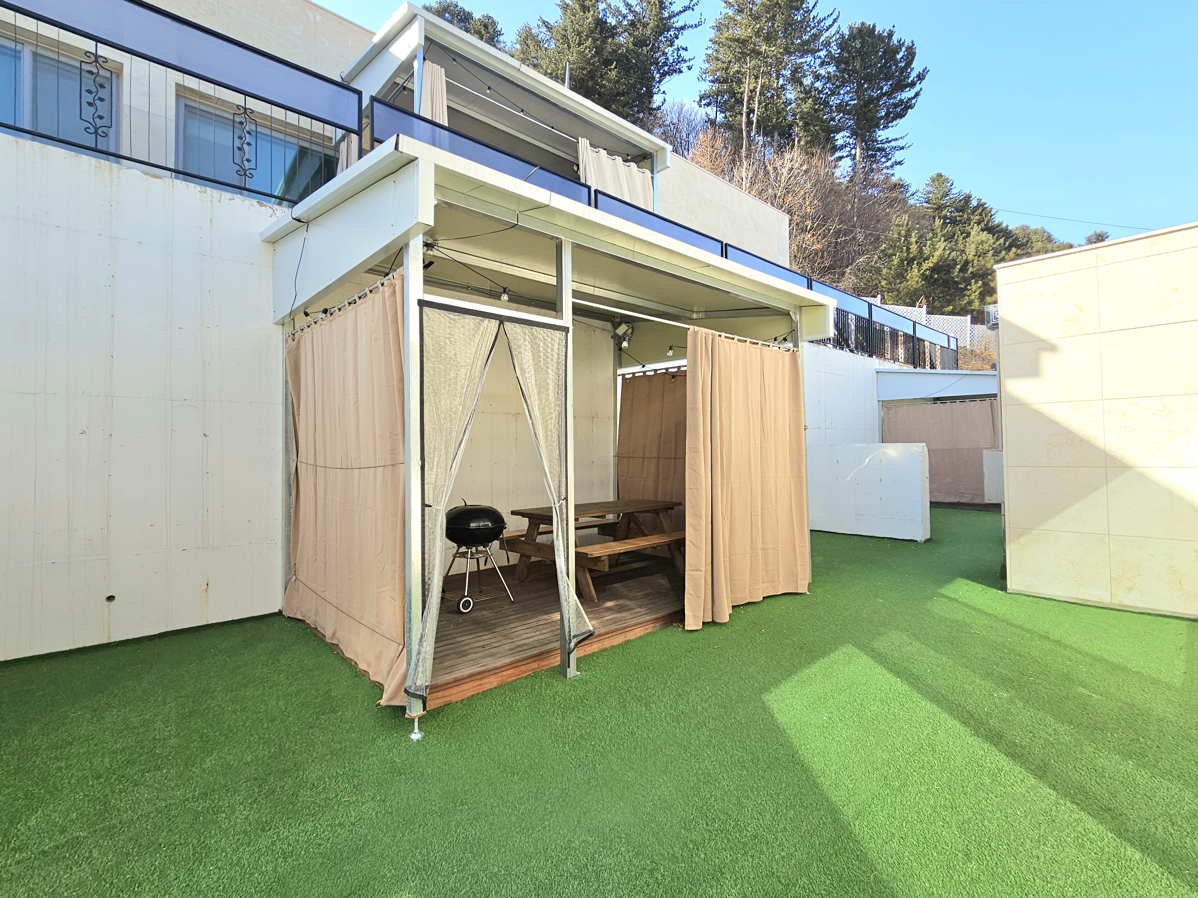 더아리웃집 모롱공간 이미지