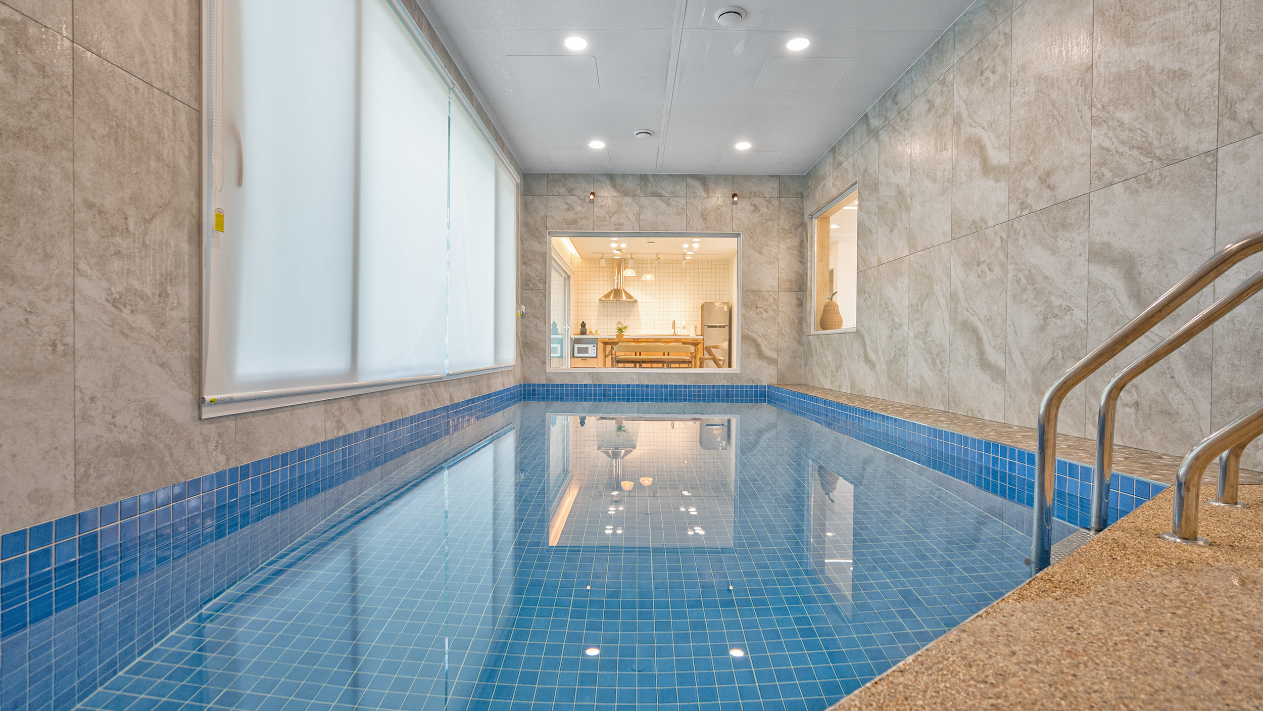 더아리웃집 모롱공간 이미지