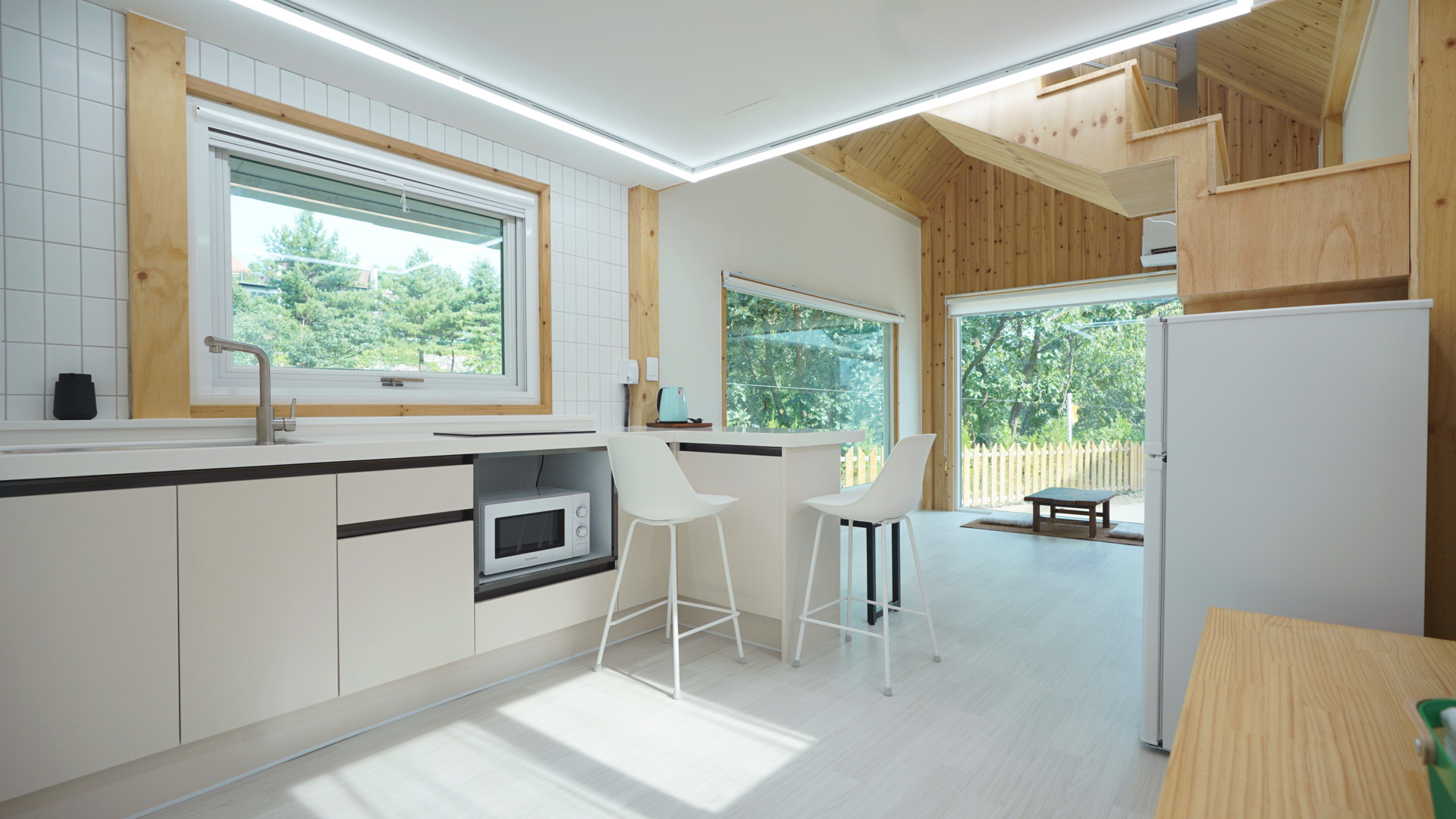 더아리웃집 모롱공간 이미지