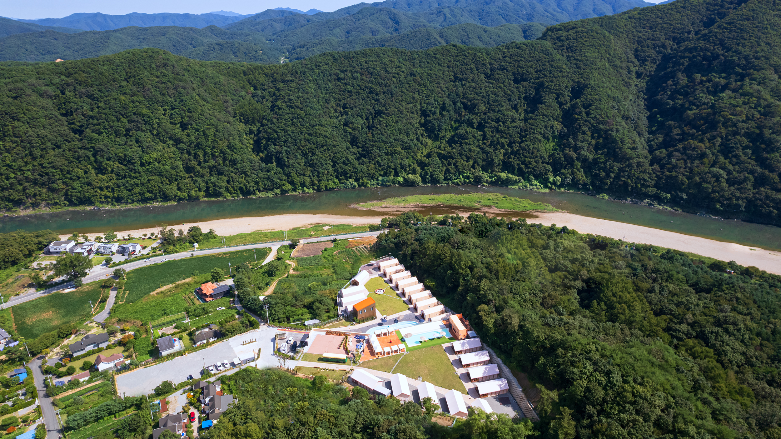 에잇시즌즈 39번째 이미지