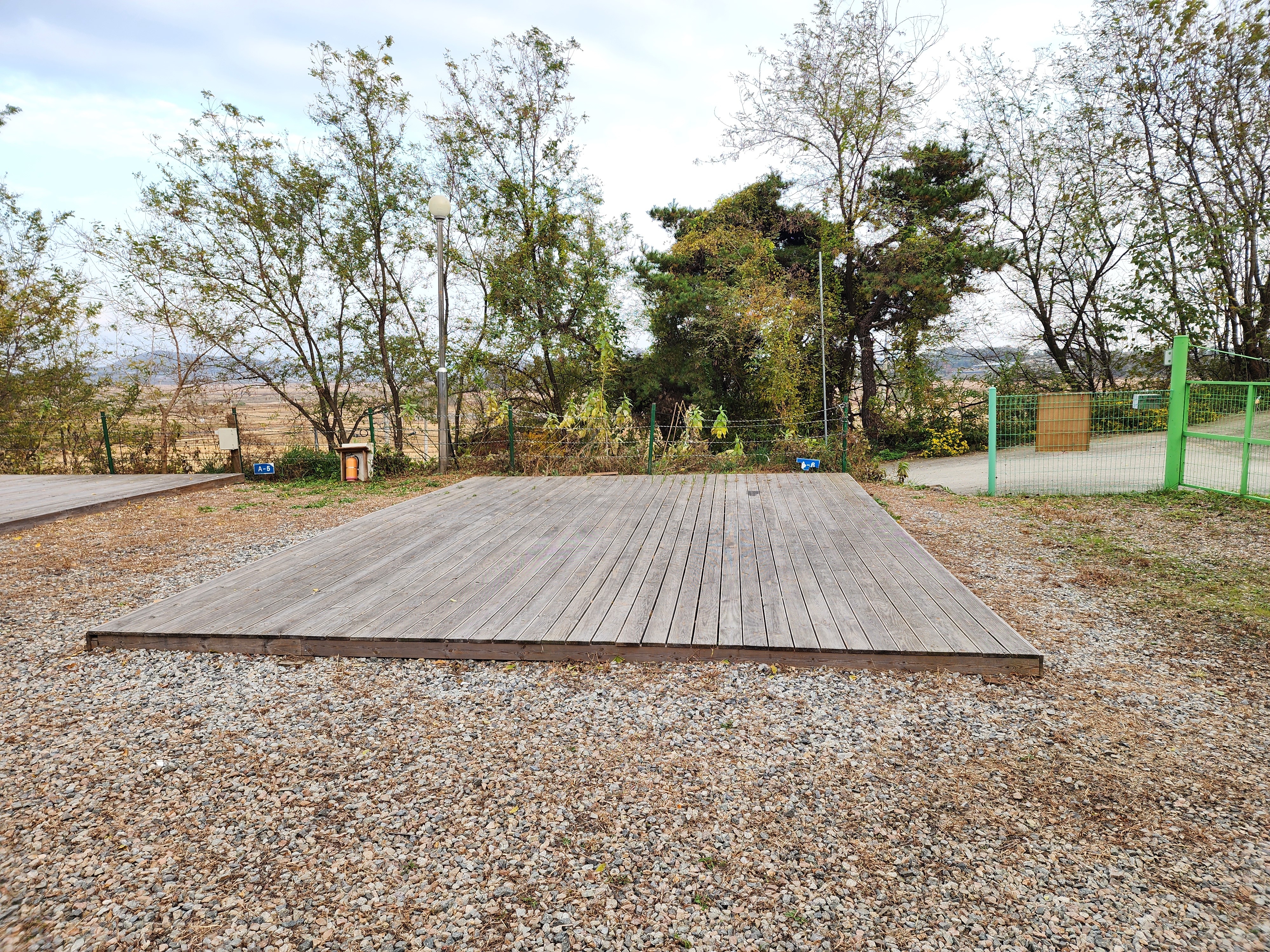 어도숲 캠핑장 이미지