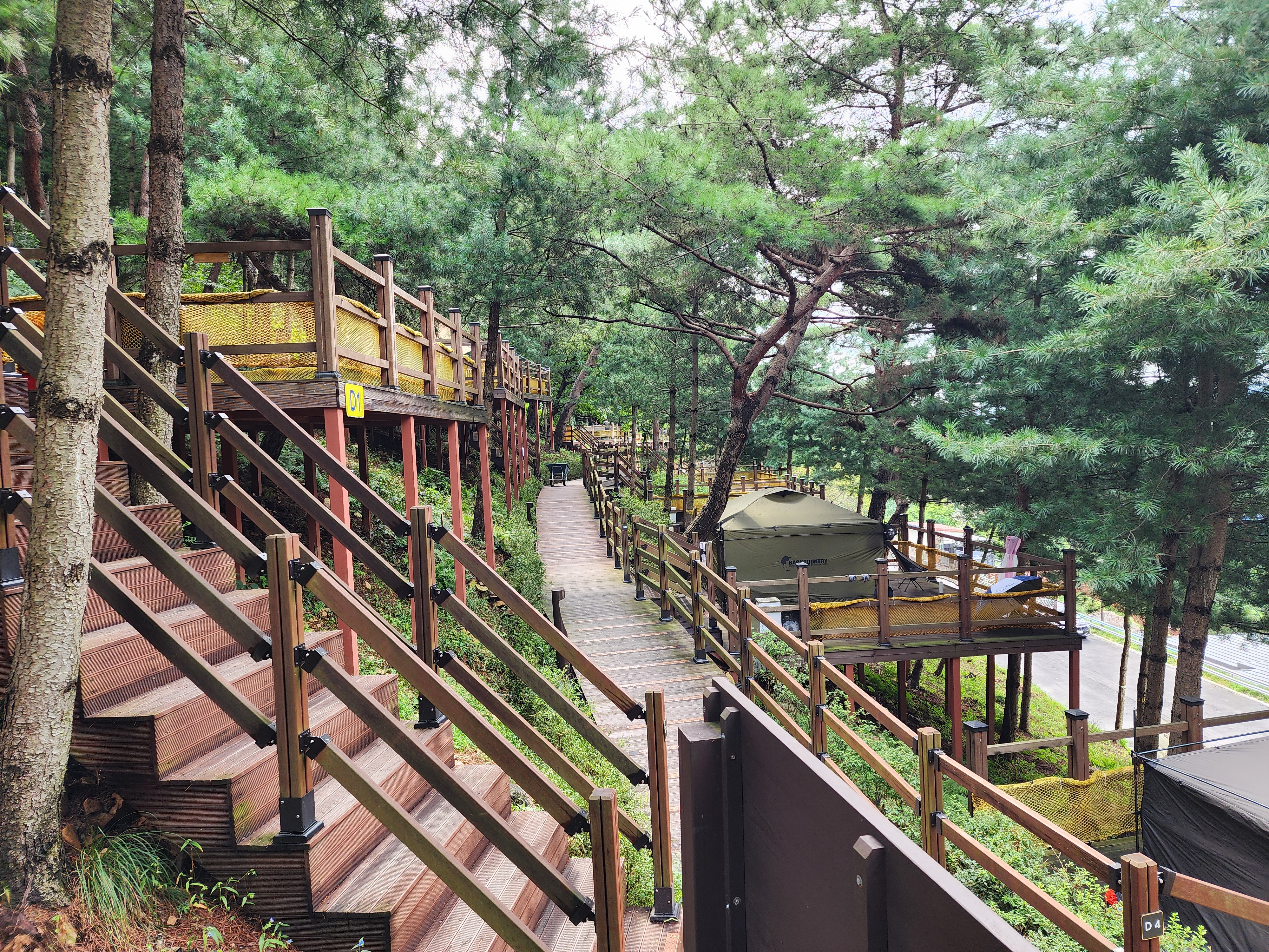 신암저수지 숲속야영장 이미지