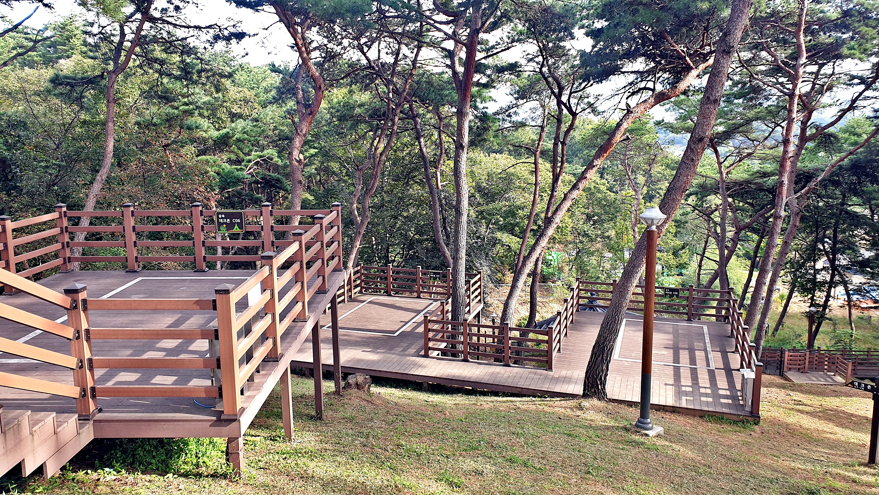 교룡공원 숲속야영장 이미지