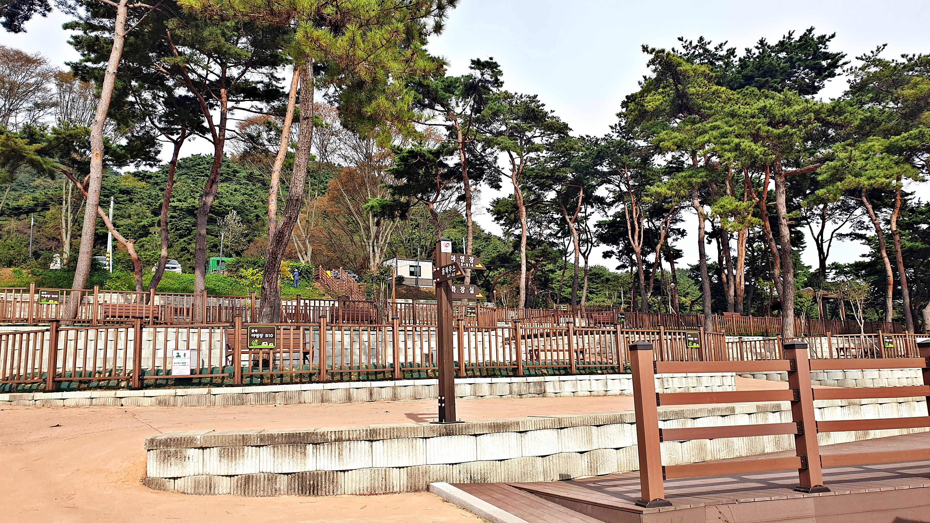 교룡공원 숲속야영장 이미지