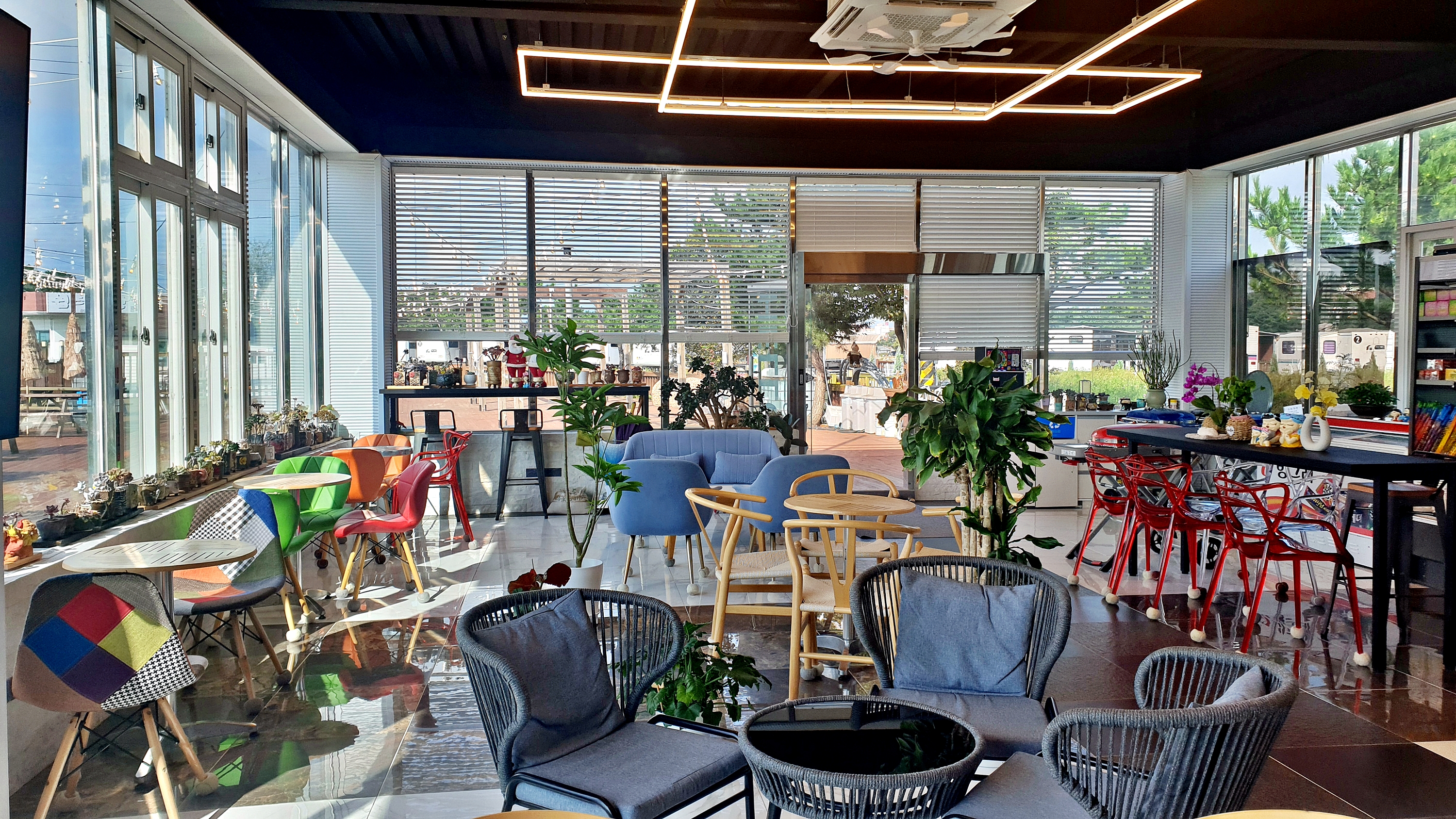 파티엔 카라반 글램핑 펜션캠핑-충남서산태안점 이미지