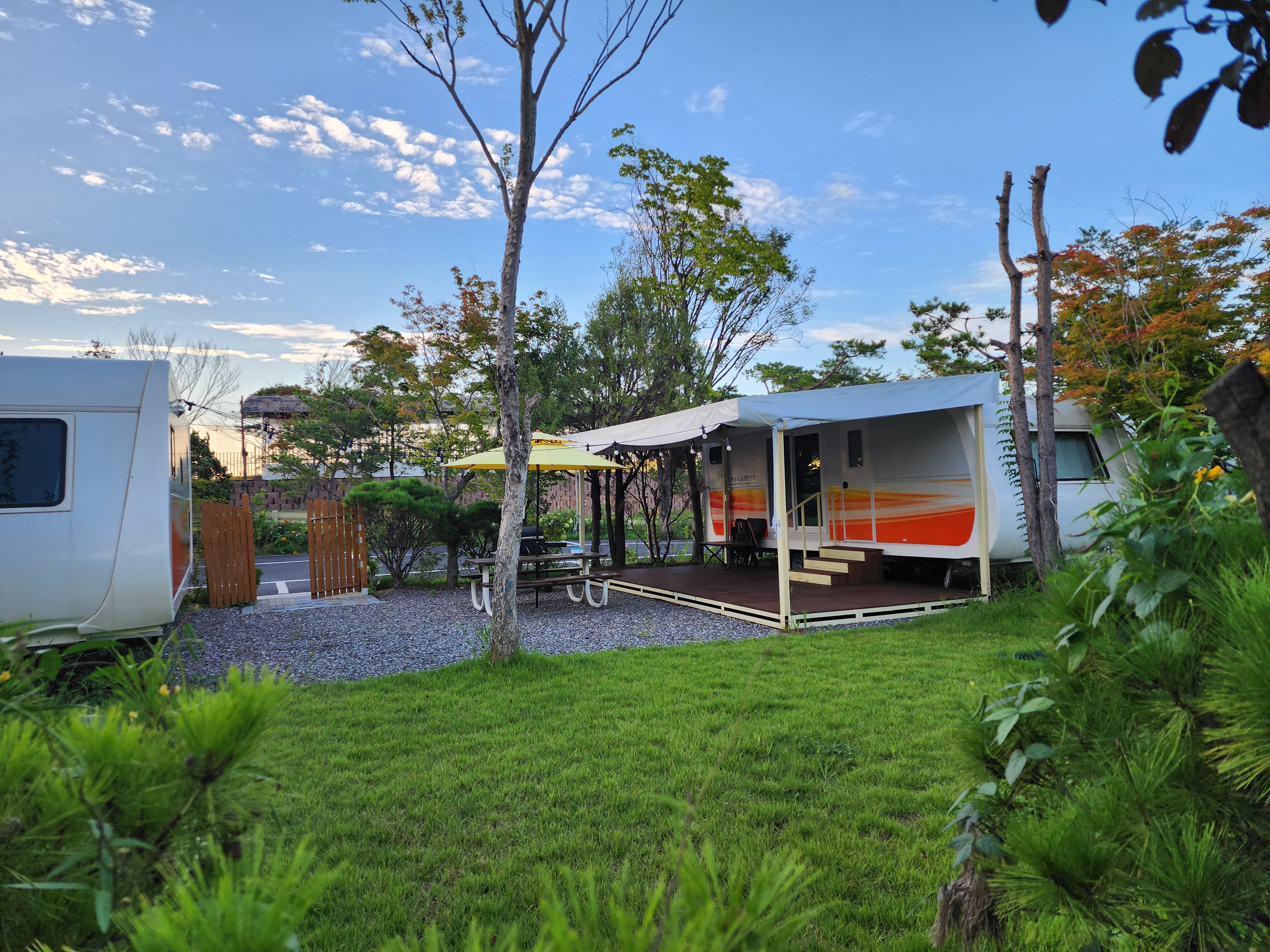 다온숲 노을 캠핑정원 이미지