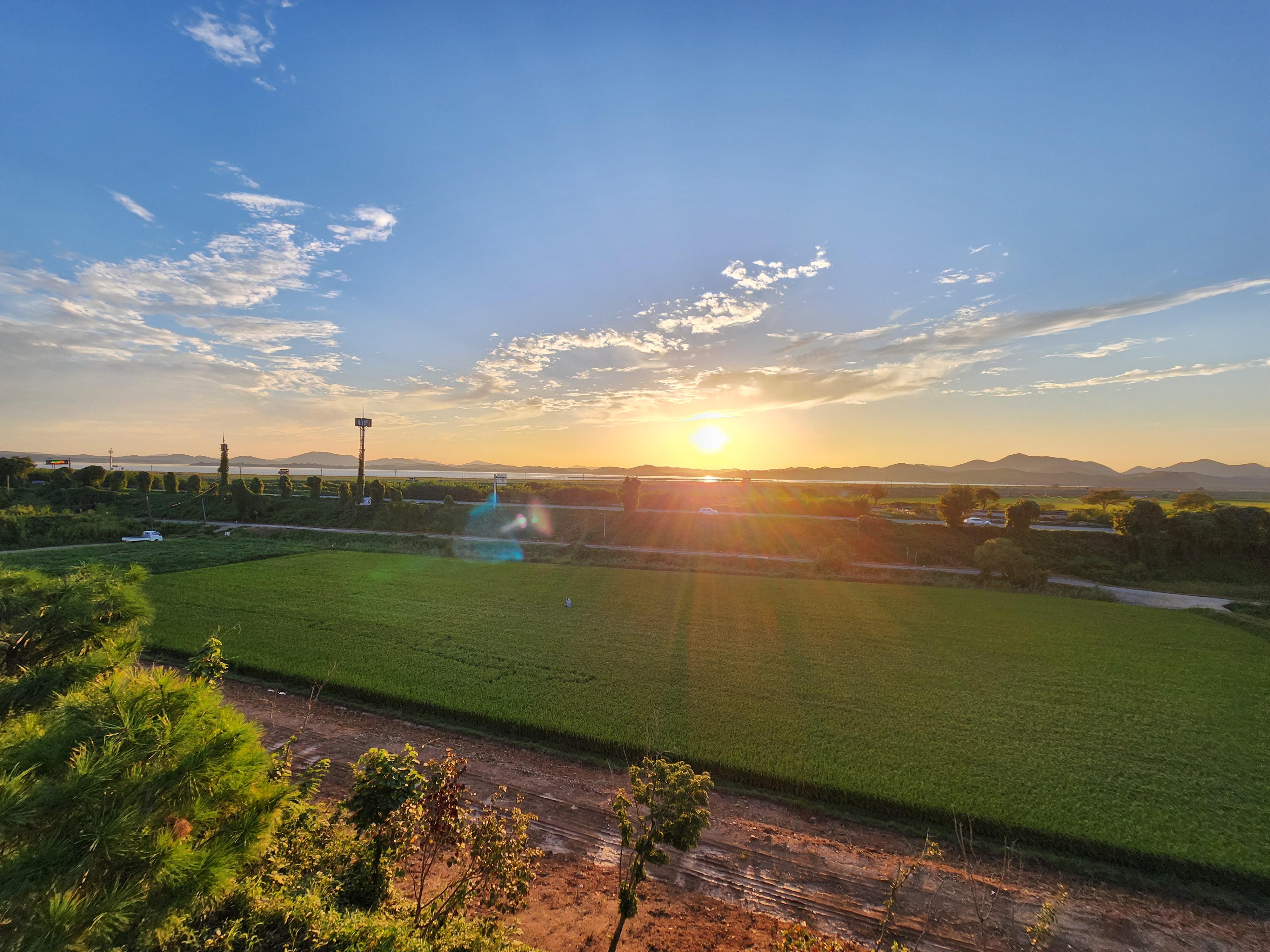 다온숲 노을 캠핑정원 이미지