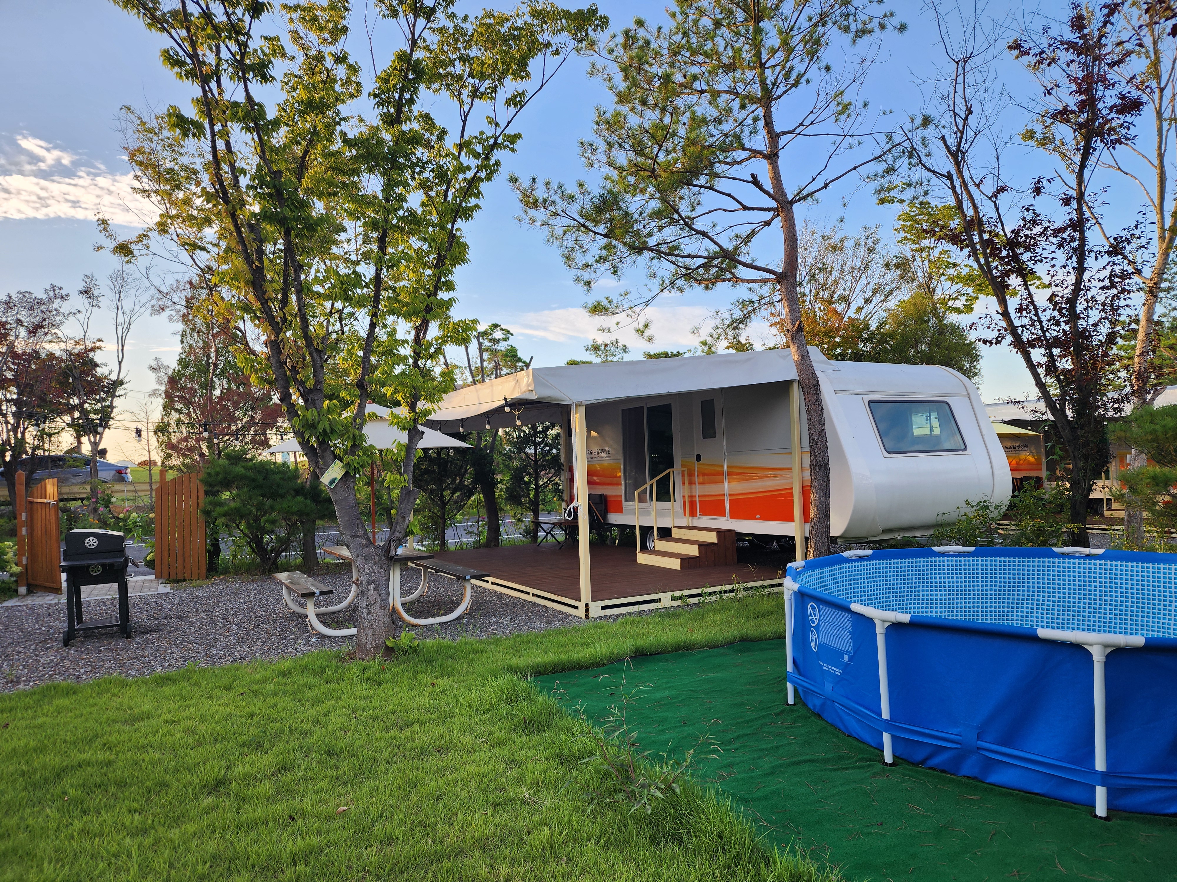 다온숲 노을 캠핑정원 이미지