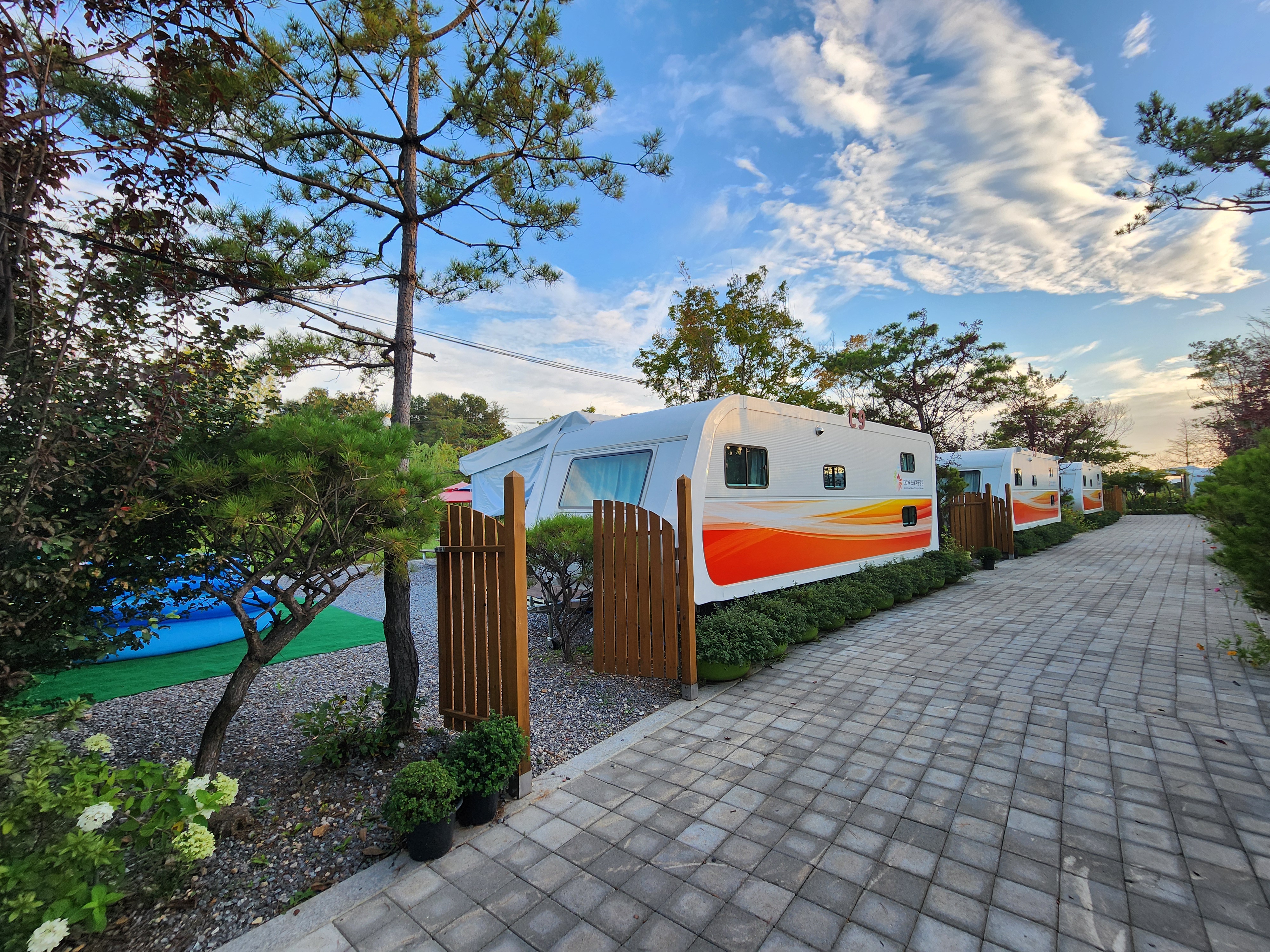 다온숲 노을 캠핑정원 이미지