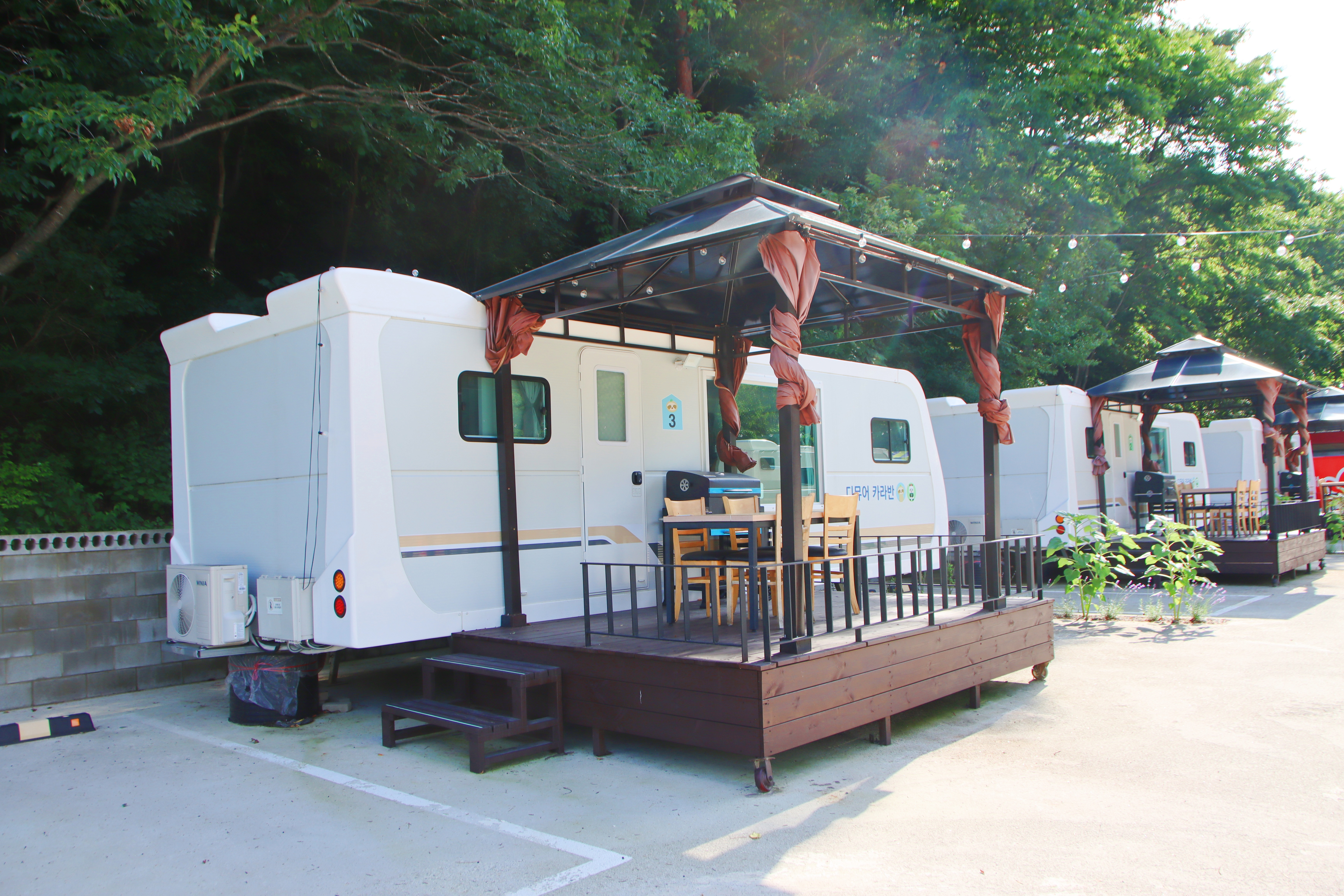 디뮤어 카라반 33번째 이미지