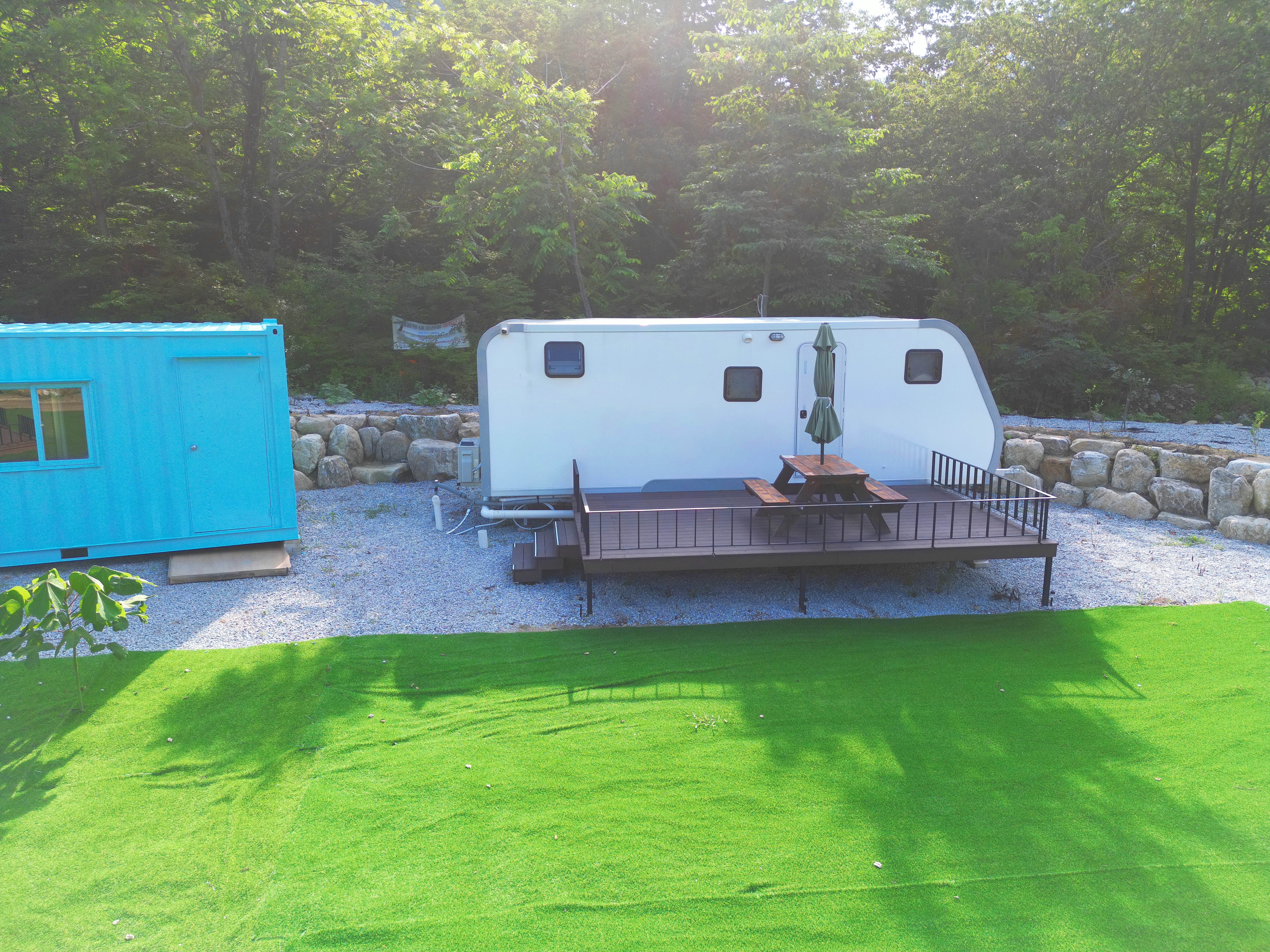 디뮤어 카라반 44번째 이미지