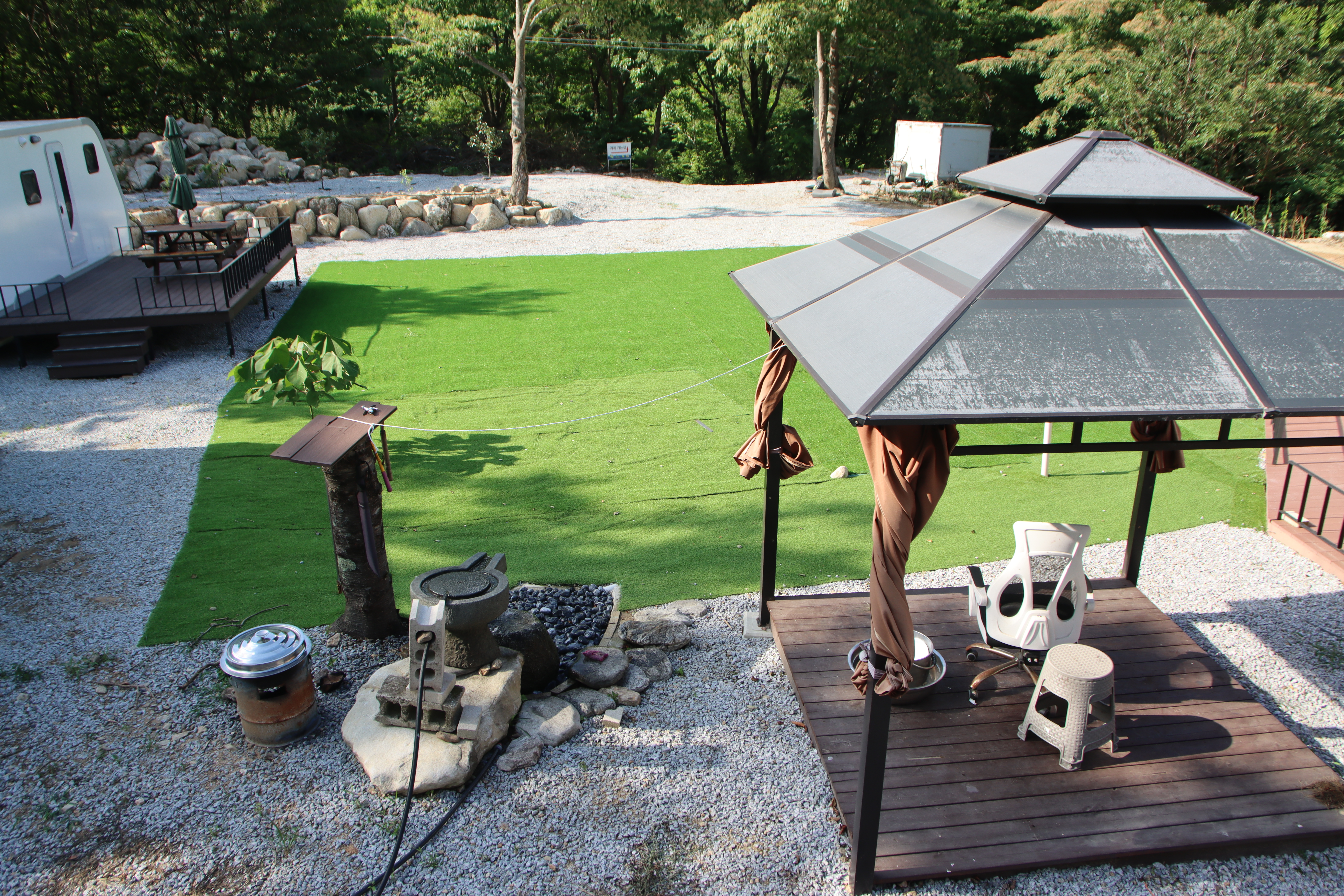 디뮤어 카라반 15번째 이미지