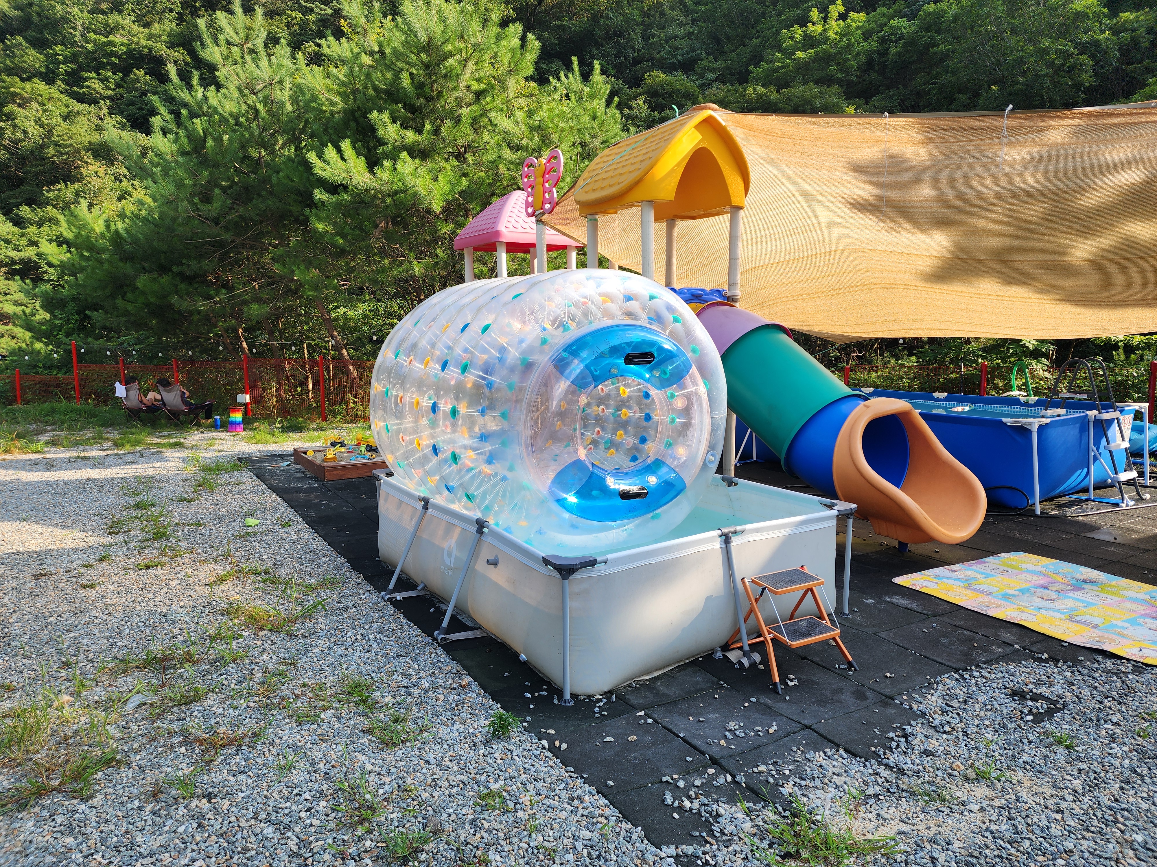 레드우드캠핑장 이미지