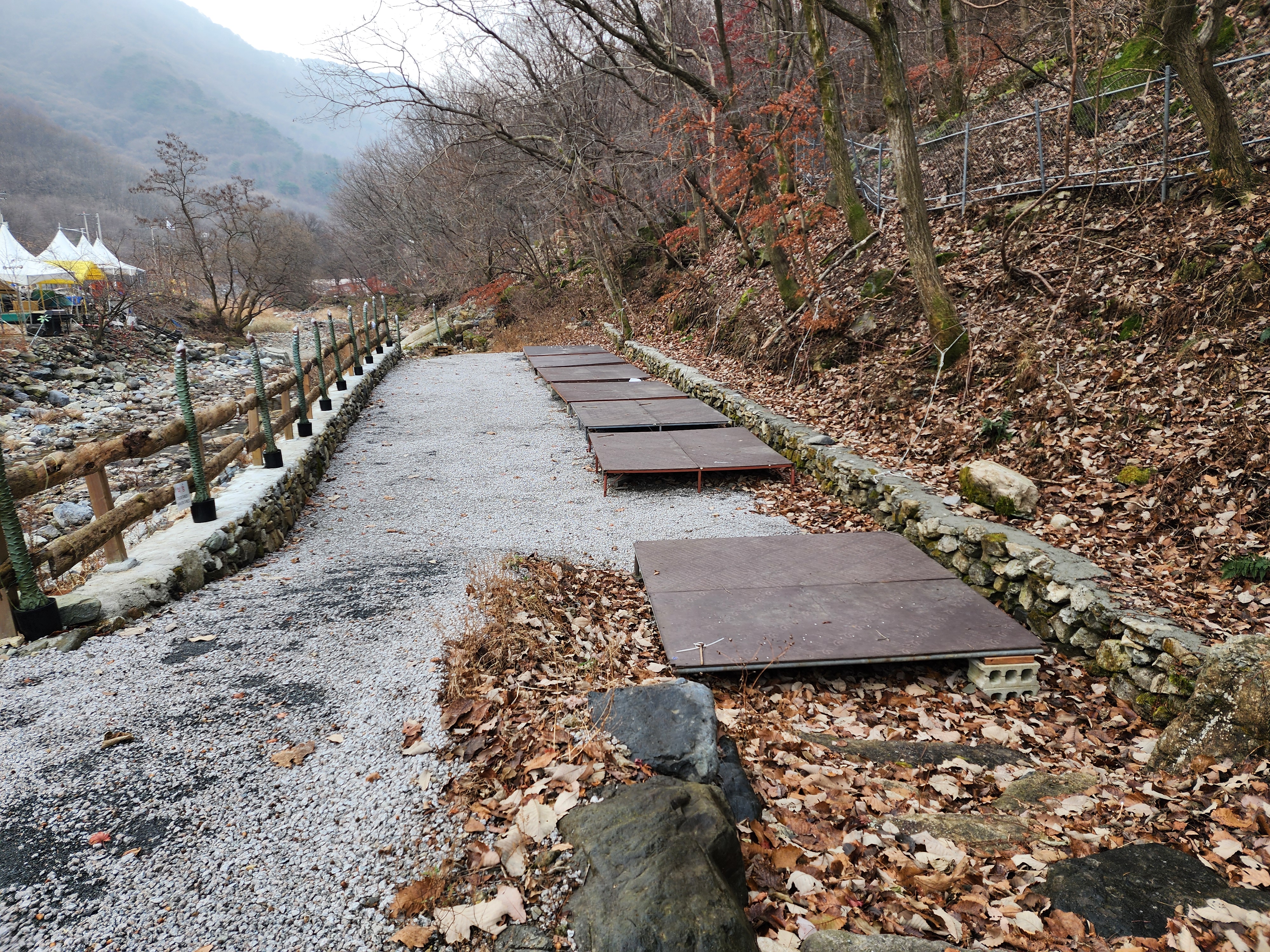 담터 민수 캠핑장 이미지