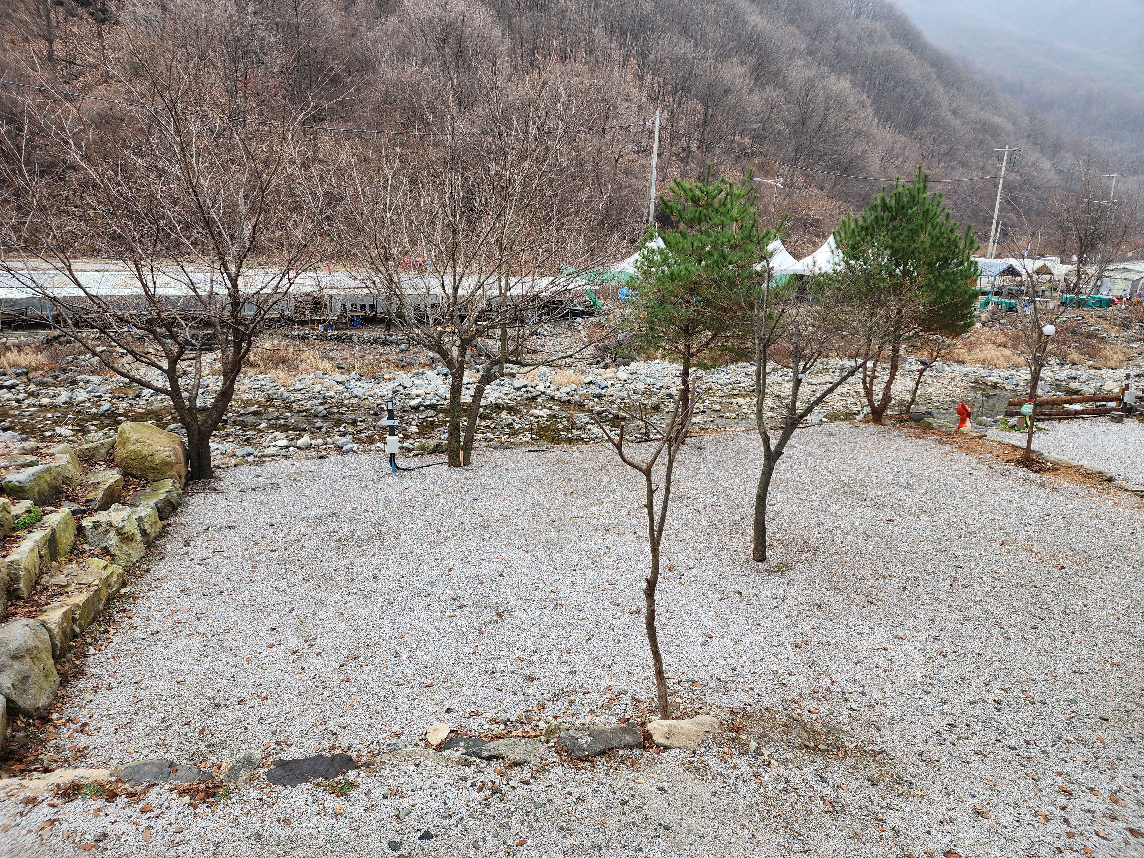 담터 민수 캠핑장 이미지