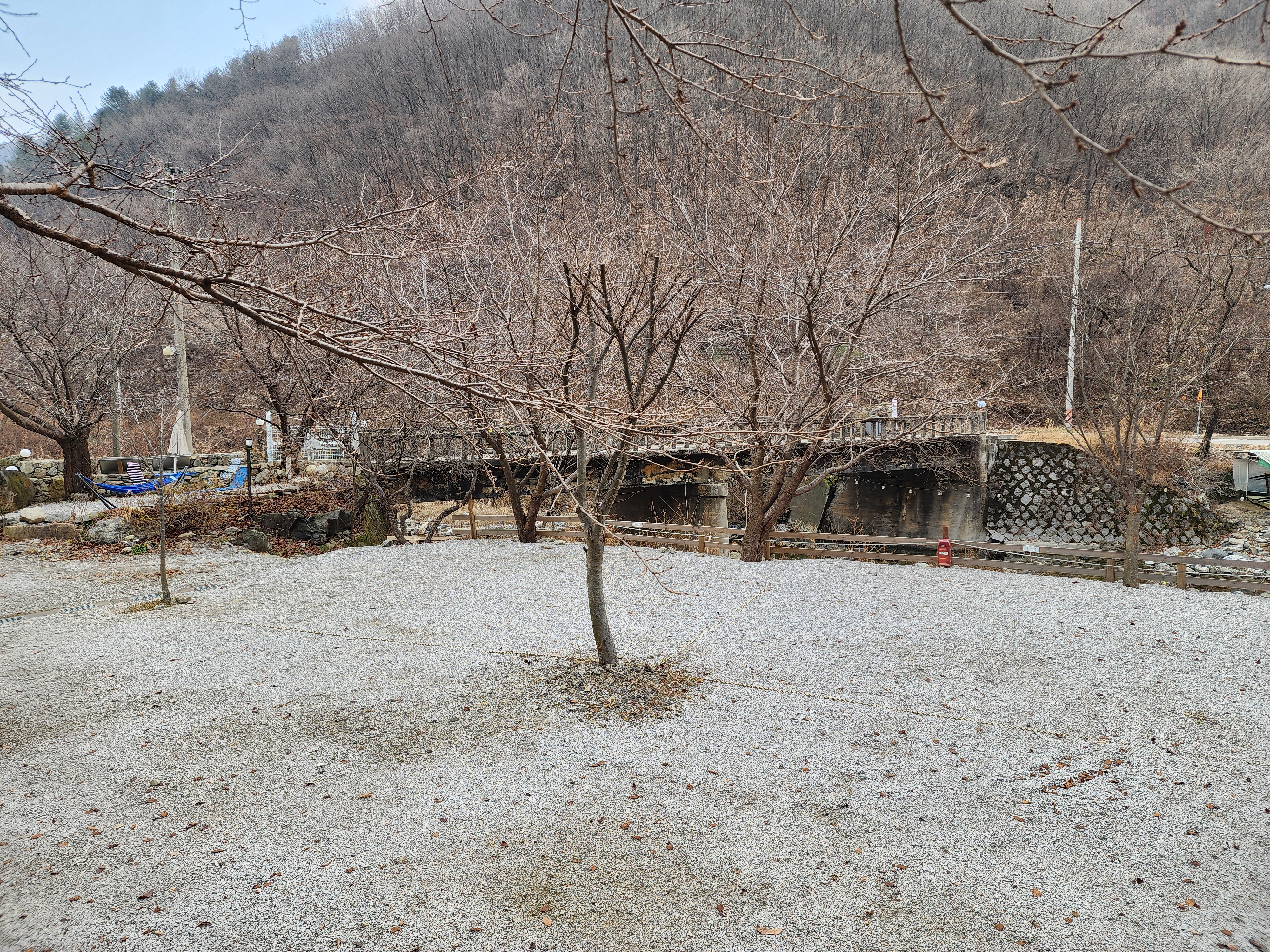 담터 민수 캠핑장 이미지