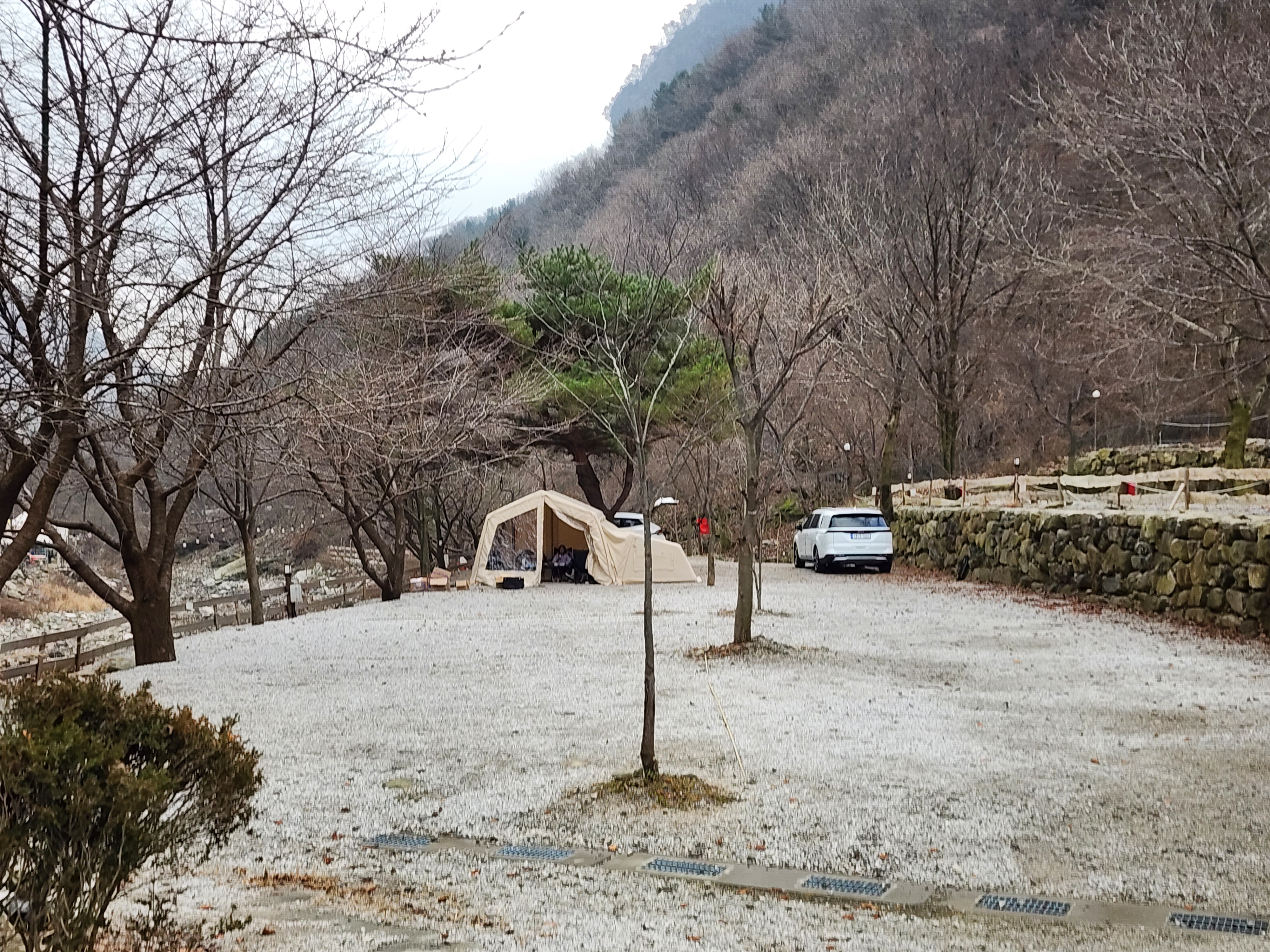 담터 민수 캠핑장 이미지