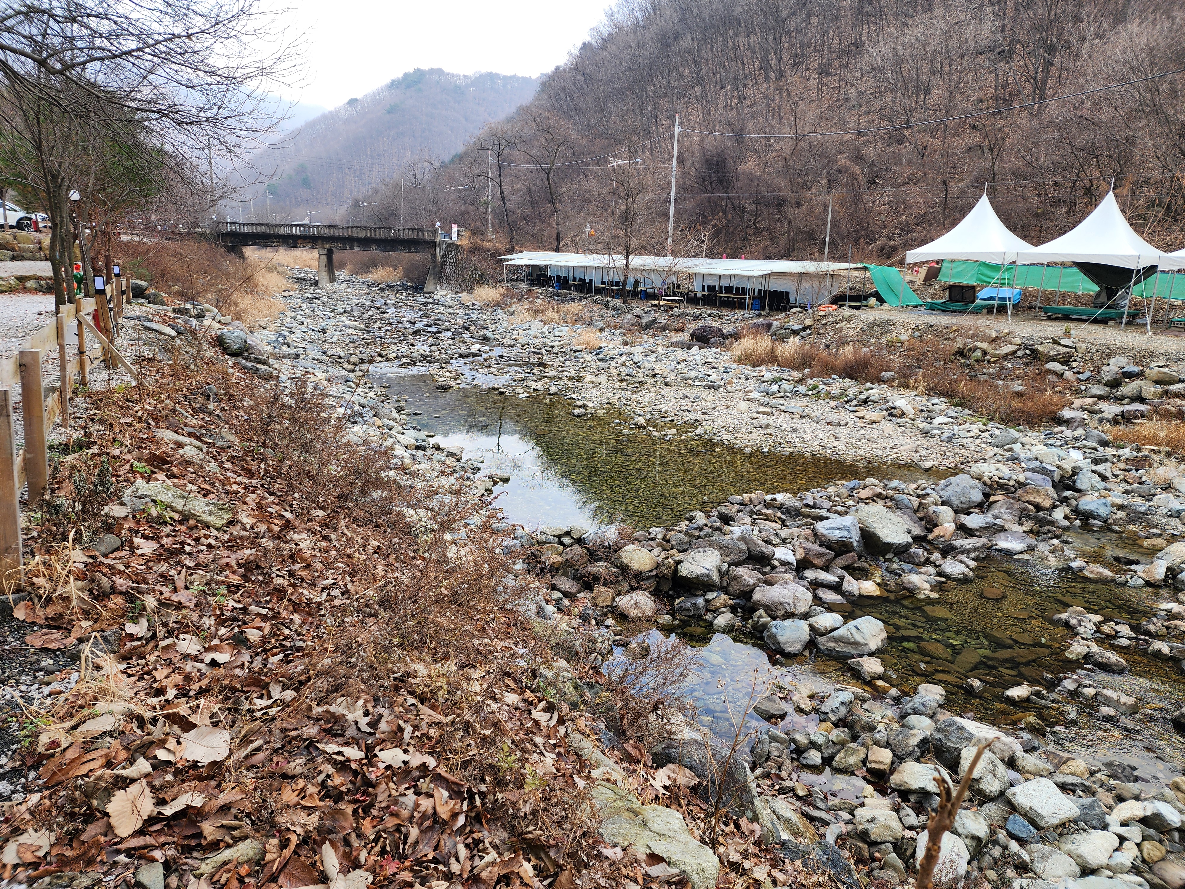 담터 민수 캠핑장 이미지