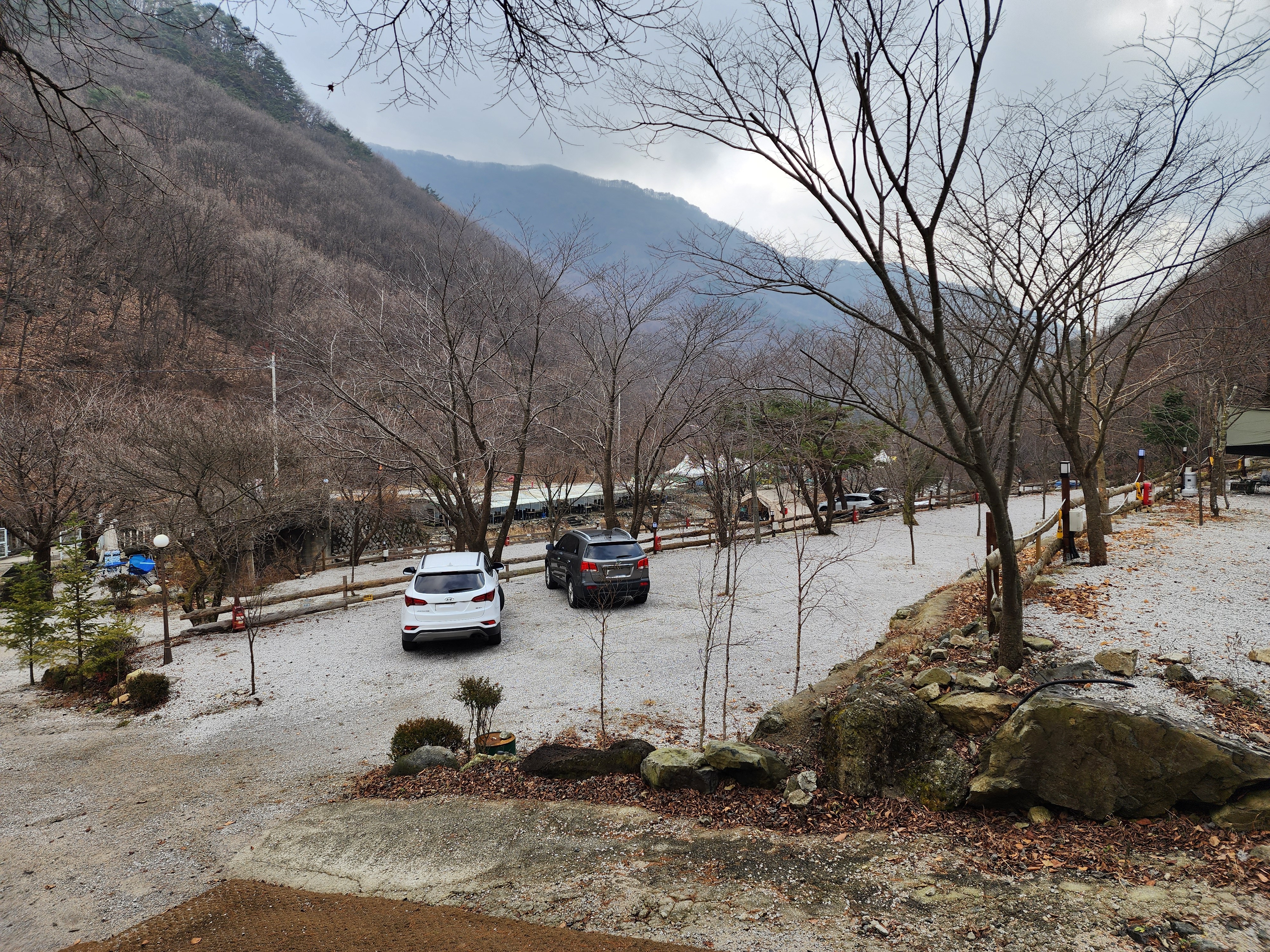담터 민수 캠핑장 이미지