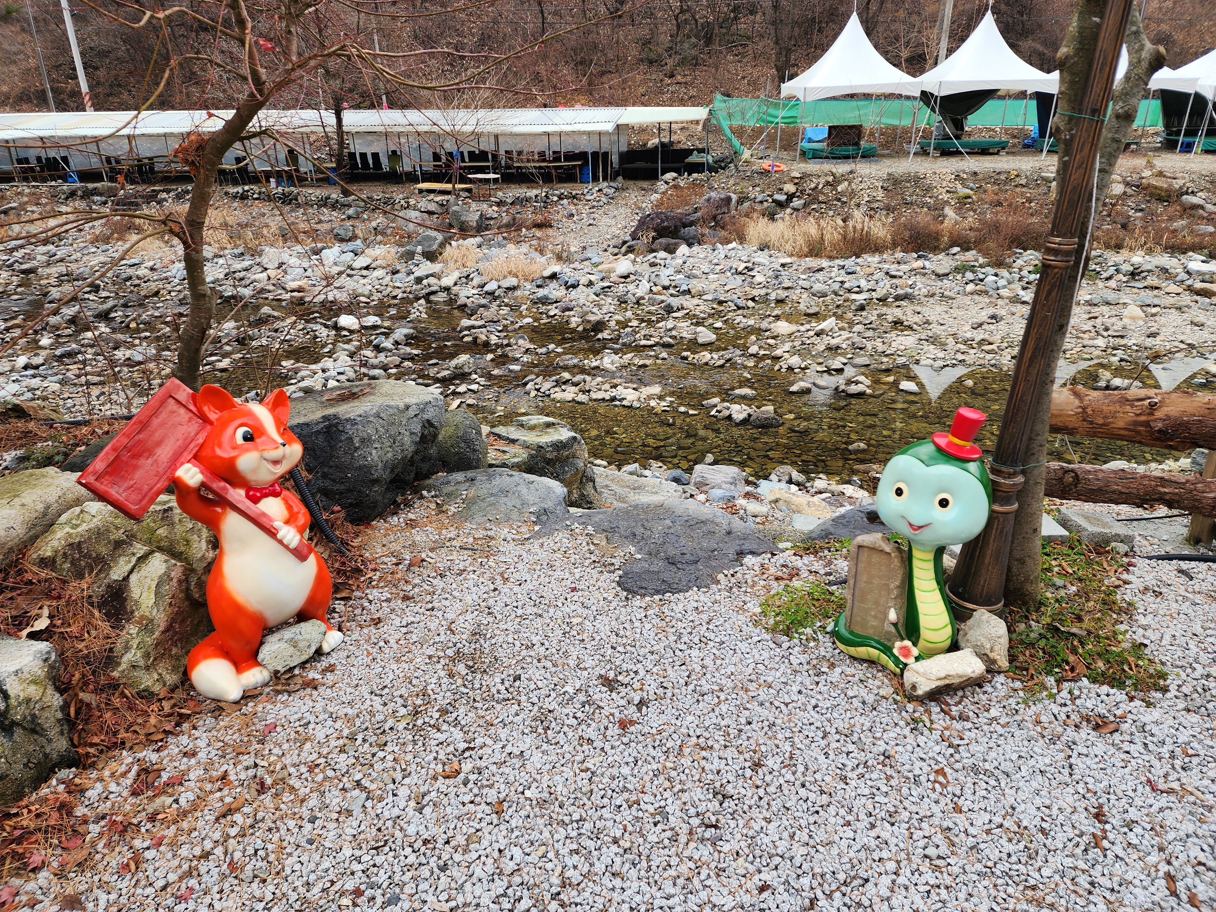 담터 민수 캠핑장 이미지