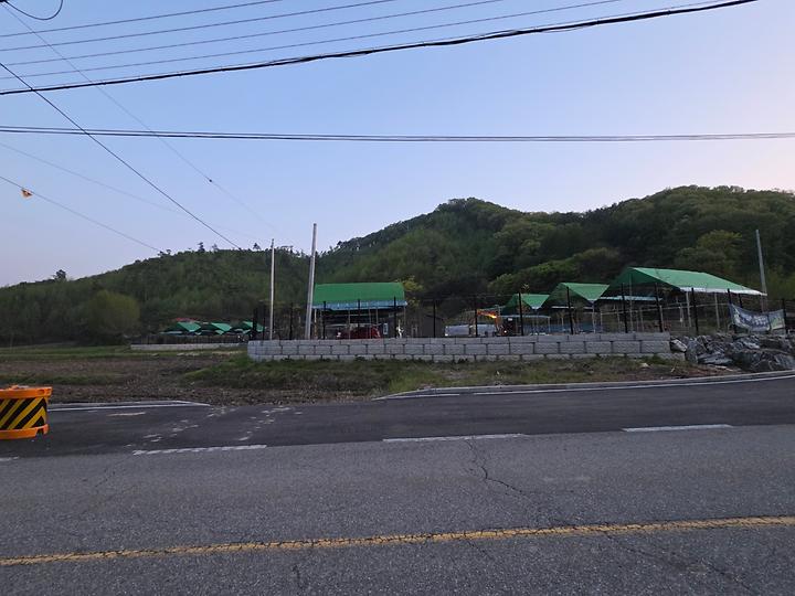 산과 벗 캠핑장