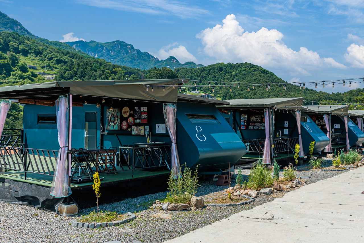 계절감각글램핑엔카라반 6번째 이미지