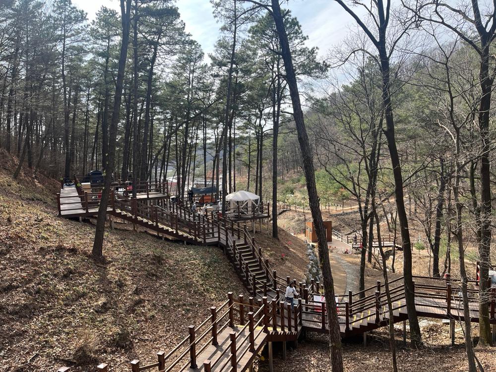 무봉산 자연휴양림