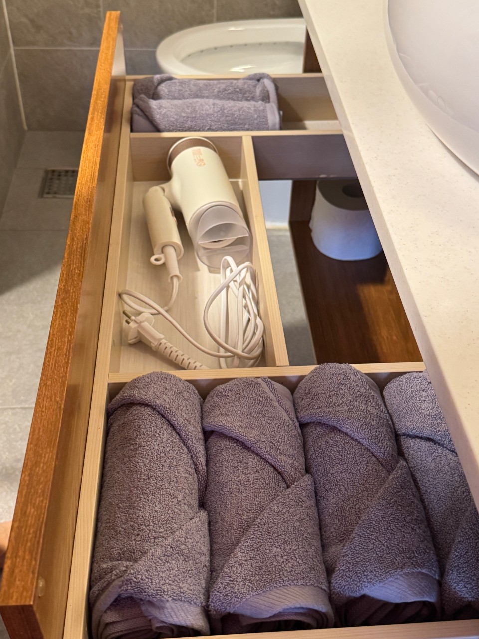 더 글램 9번째 이미지