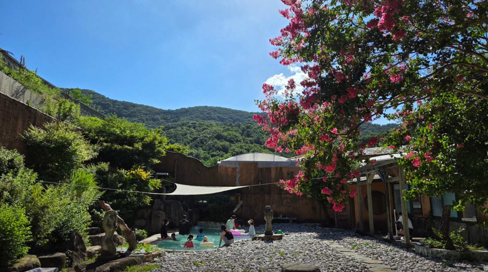 부곡허브농원캠핑장 16번째 이미지