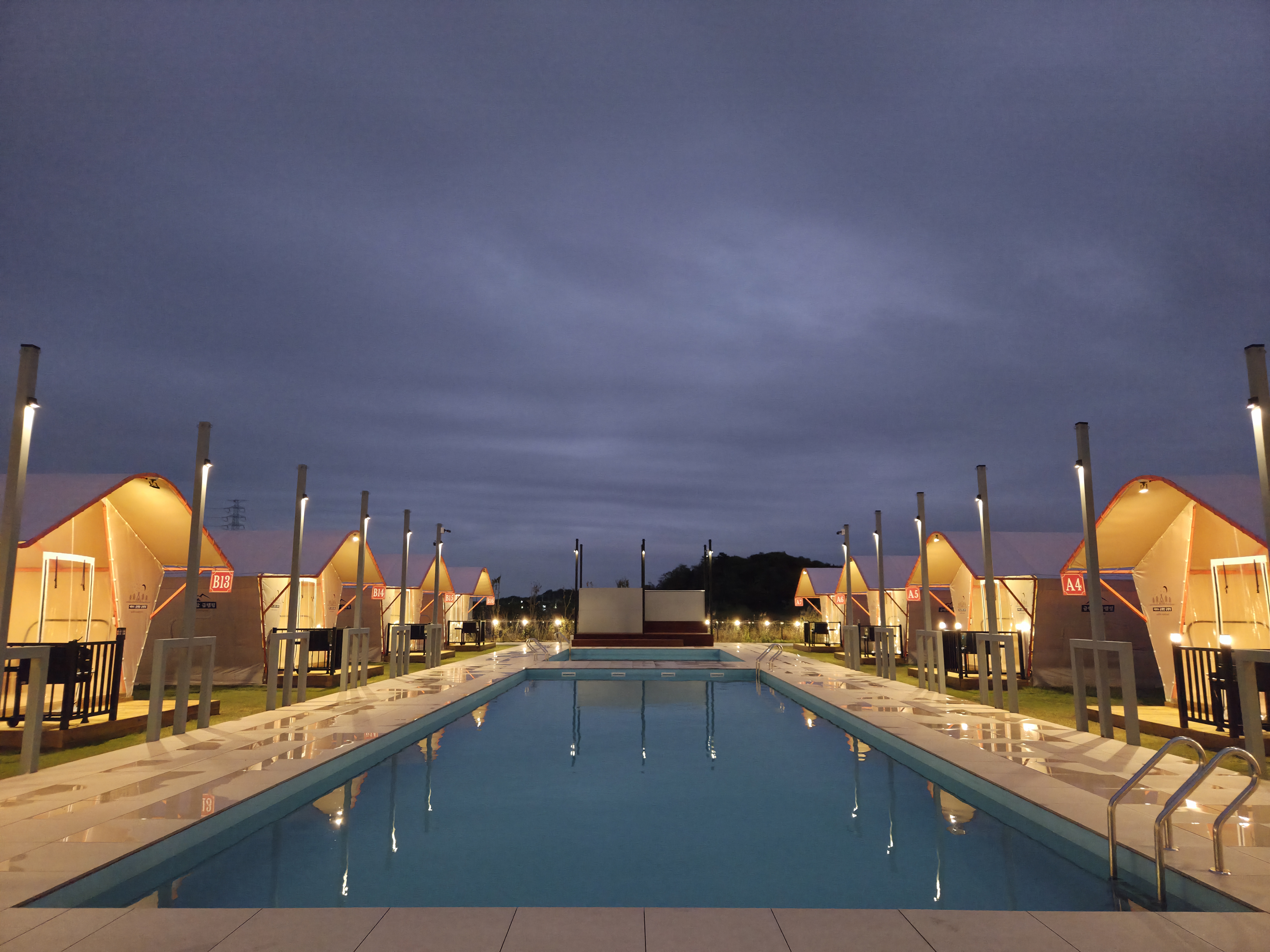 대부도글램탑럭셔리글램핑&키즈수영장캠핑장 10번째 이미지