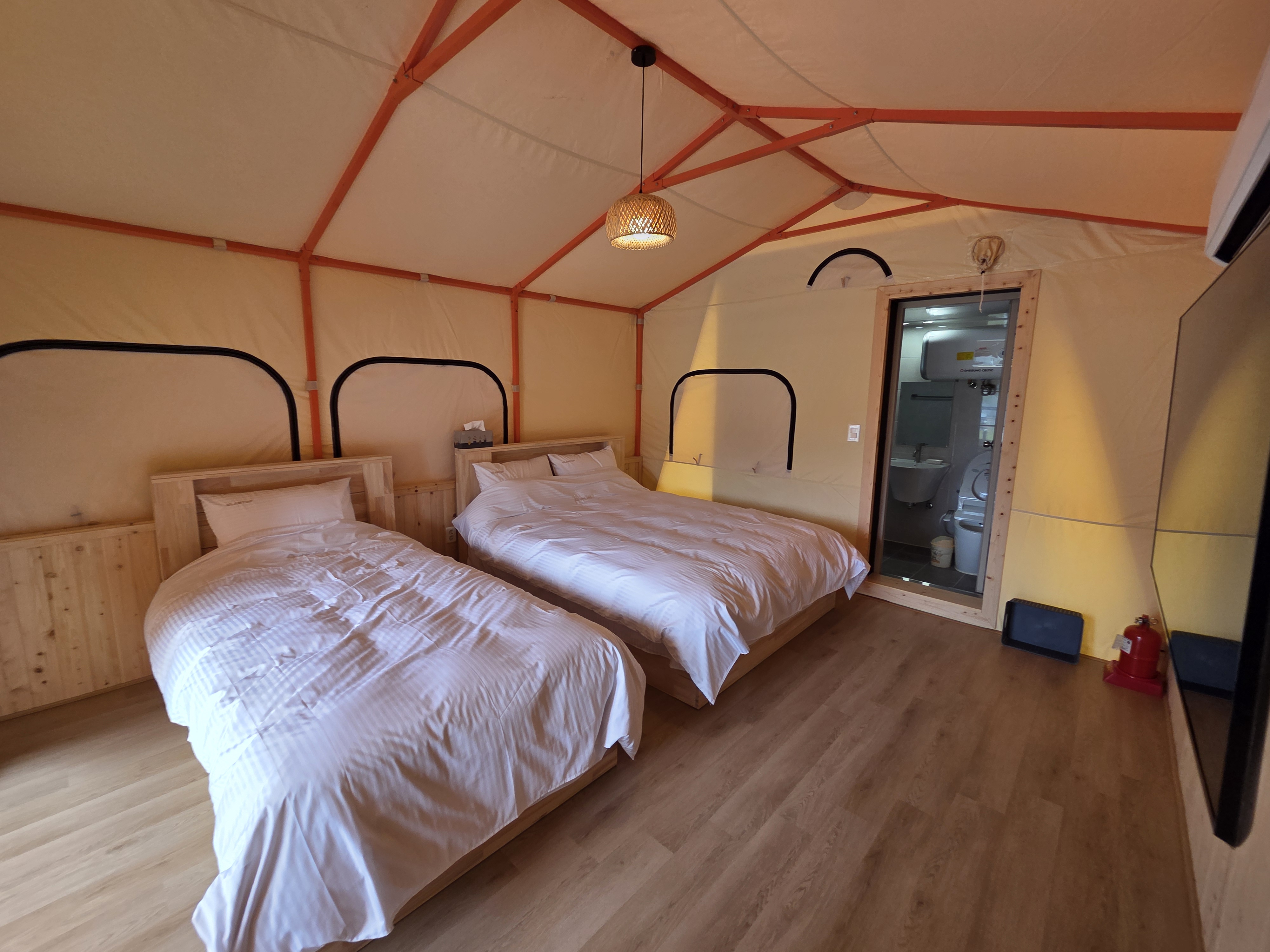 대부도글램탑럭셔리글램핑&키즈수영장캠핑장 4번째 이미지