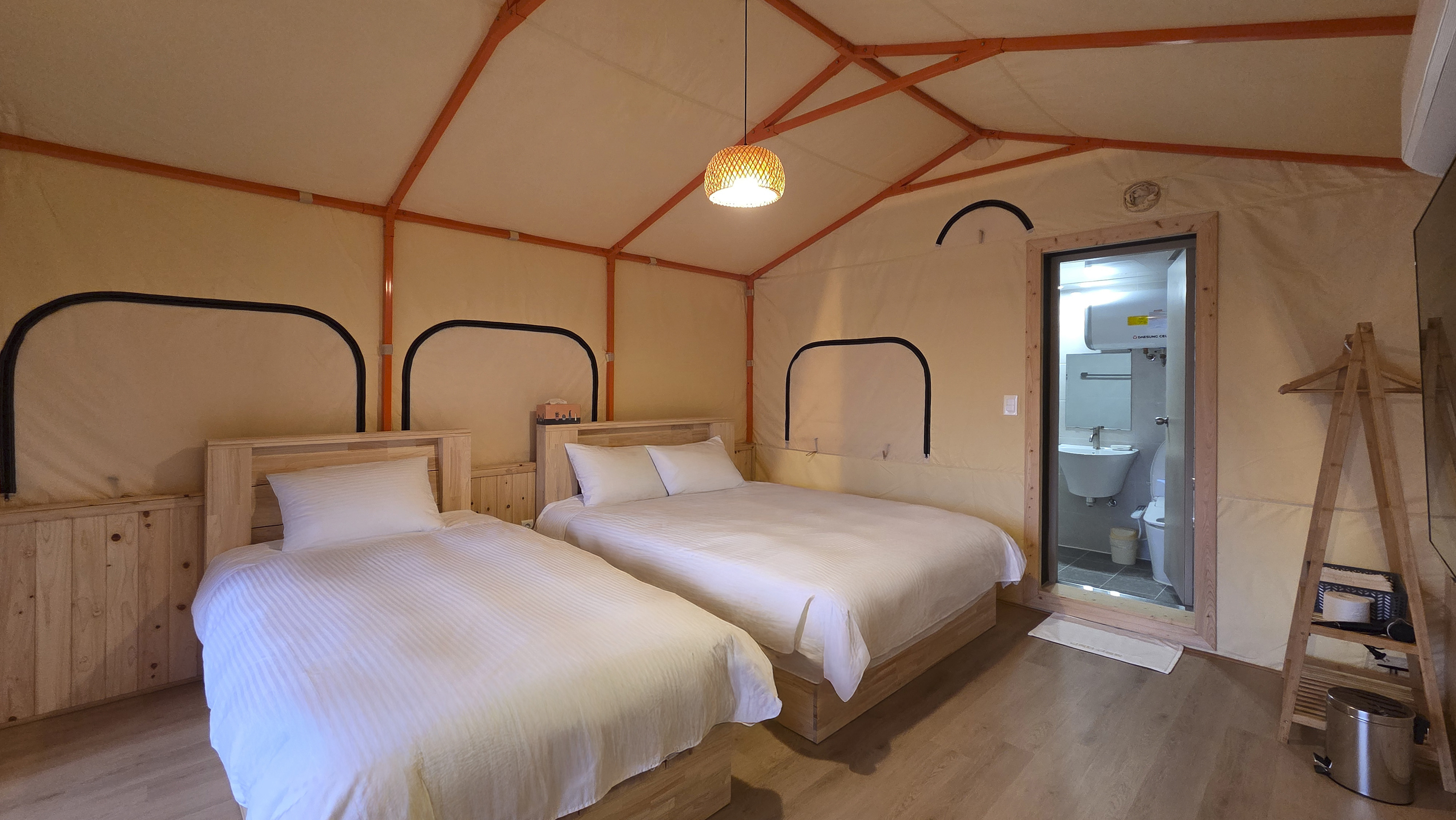 대부도 글램탑 럭셔리 글램핑 & 키즈 수영장 캠핑장 이미지