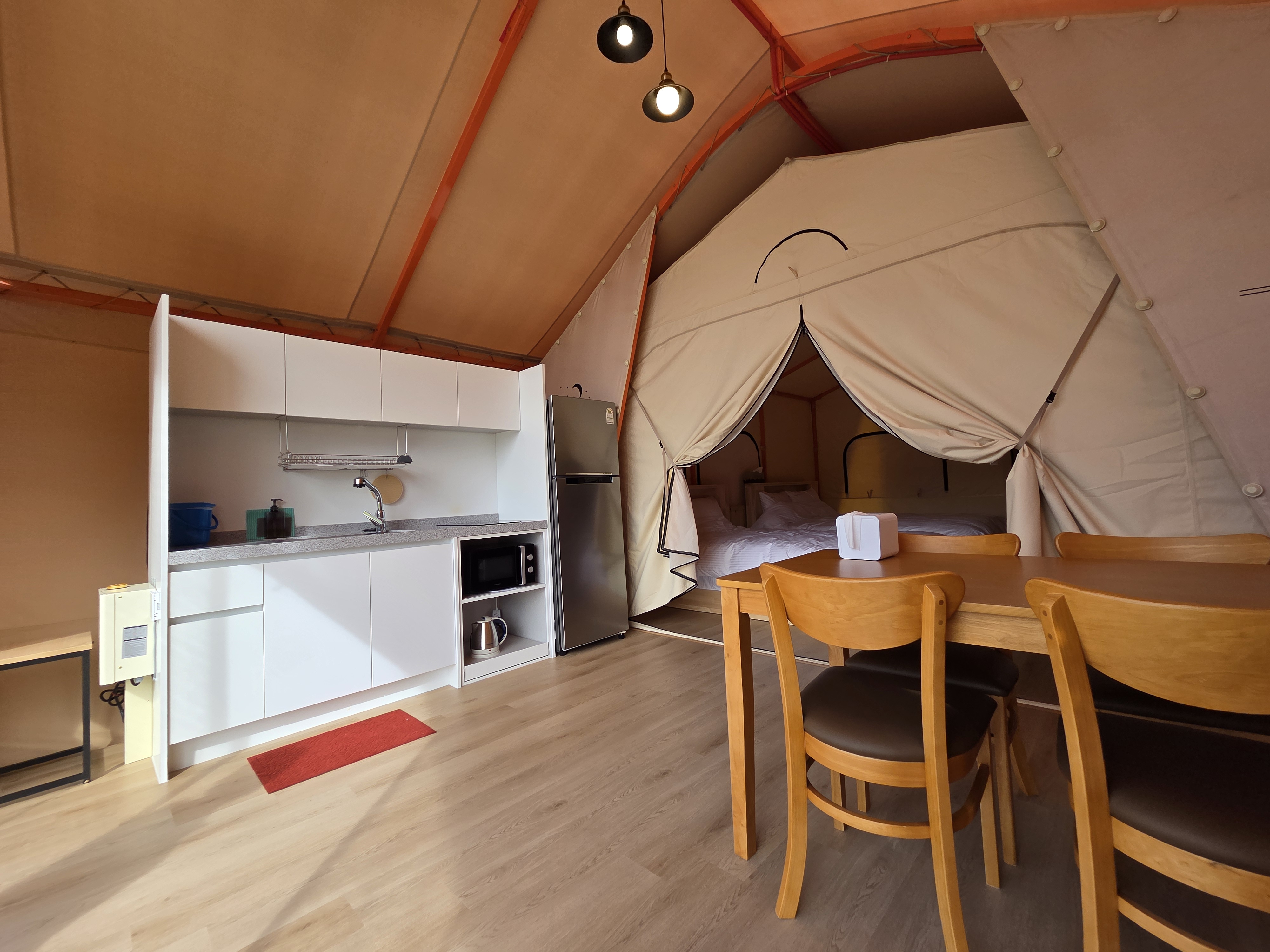 대부도글램탑럭셔리글램핑&키즈수영장캠핑장 5번째 이미지