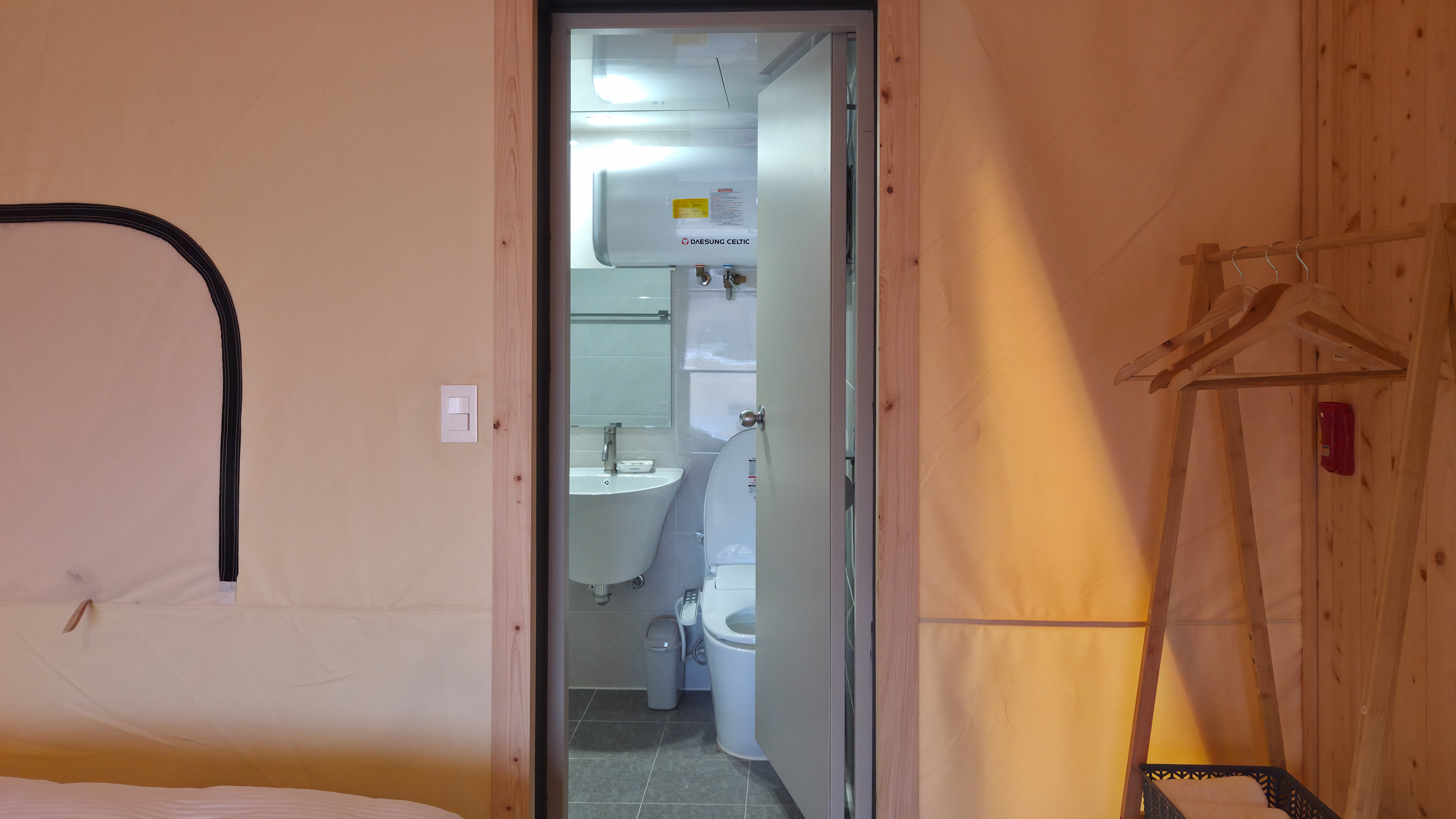 대부도 글램탑 럭셔리 글램핑 & 키즈 수영장 캠핑장 이미지