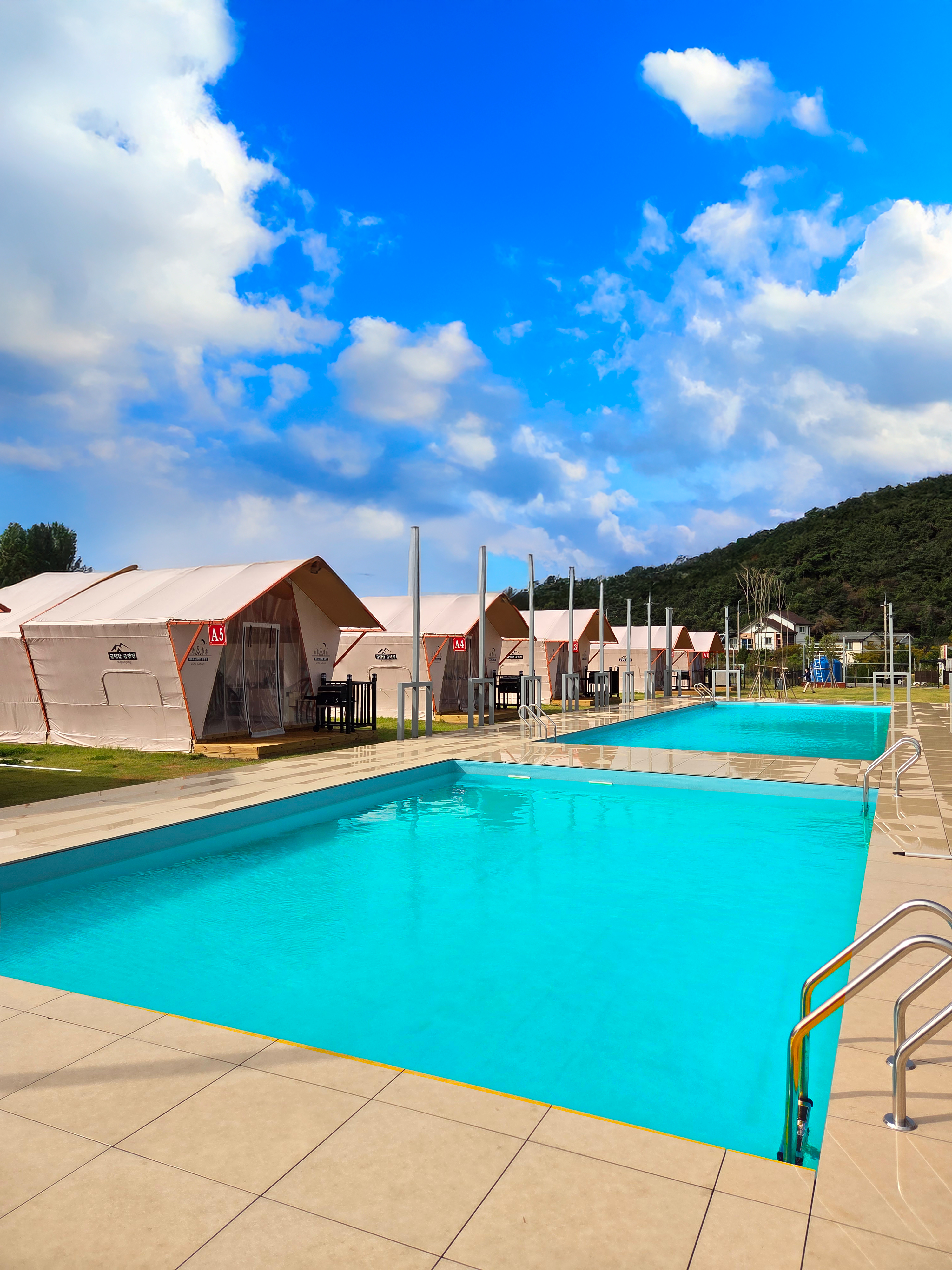 대부도글램탑럭셔리글램핑&키즈수영장캠핑장 1번째 이미지
