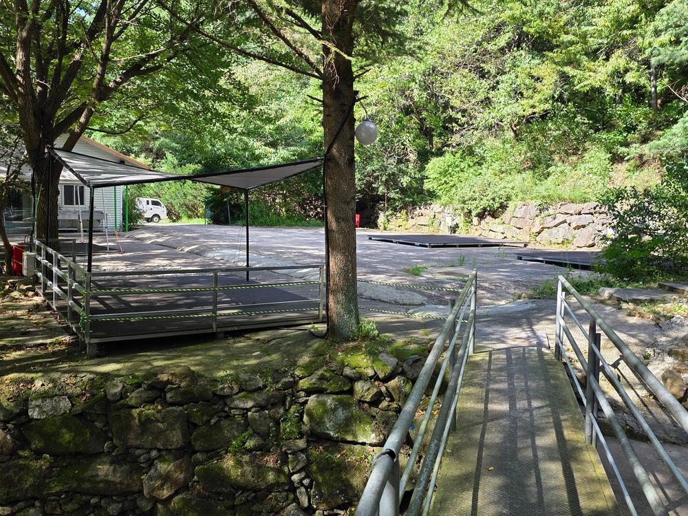 논배동산